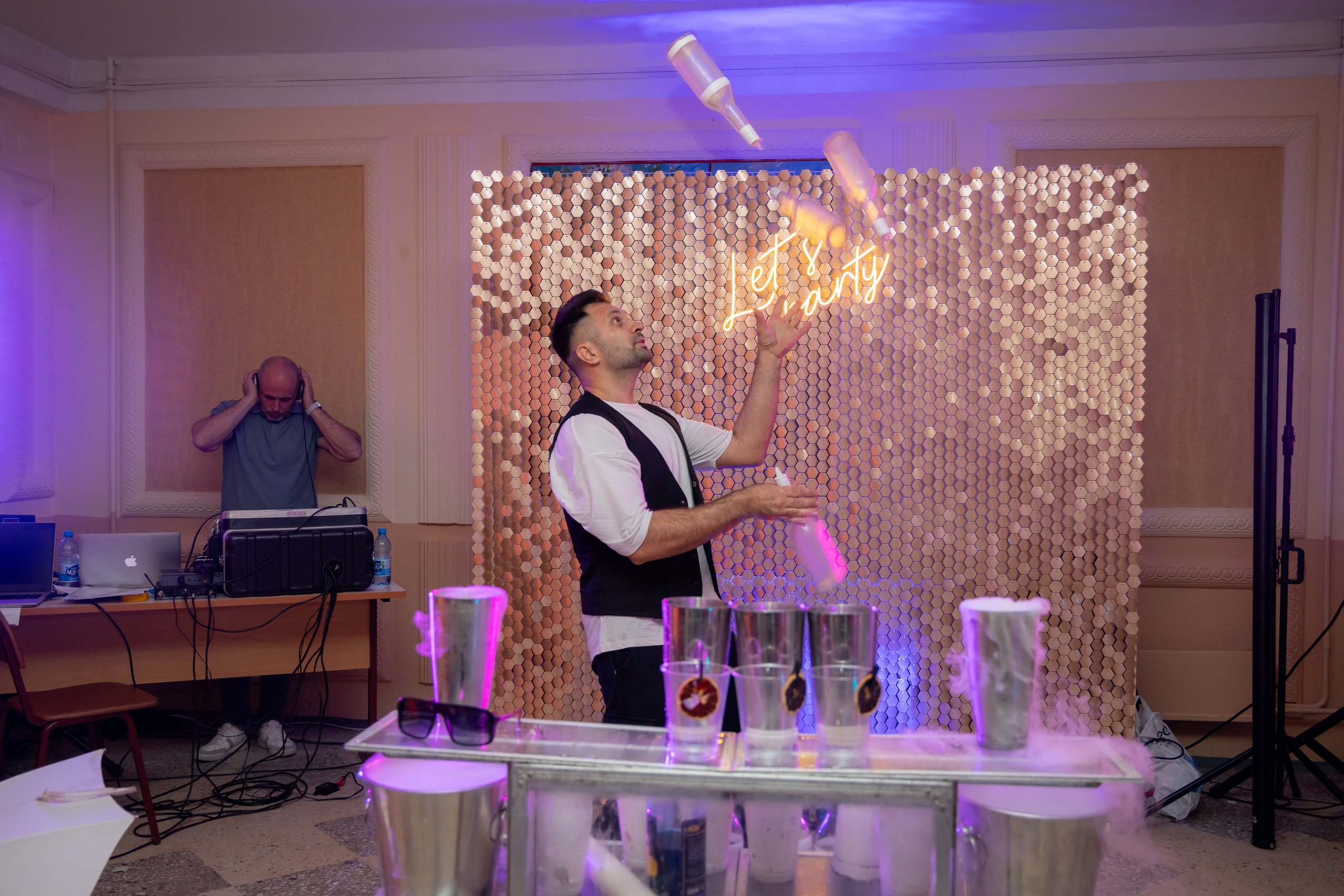 Школьный выпускной 2024 год в Соколе (Минск). Свадебный фотограф в Минске/Беларуси Сергей Спиридонов