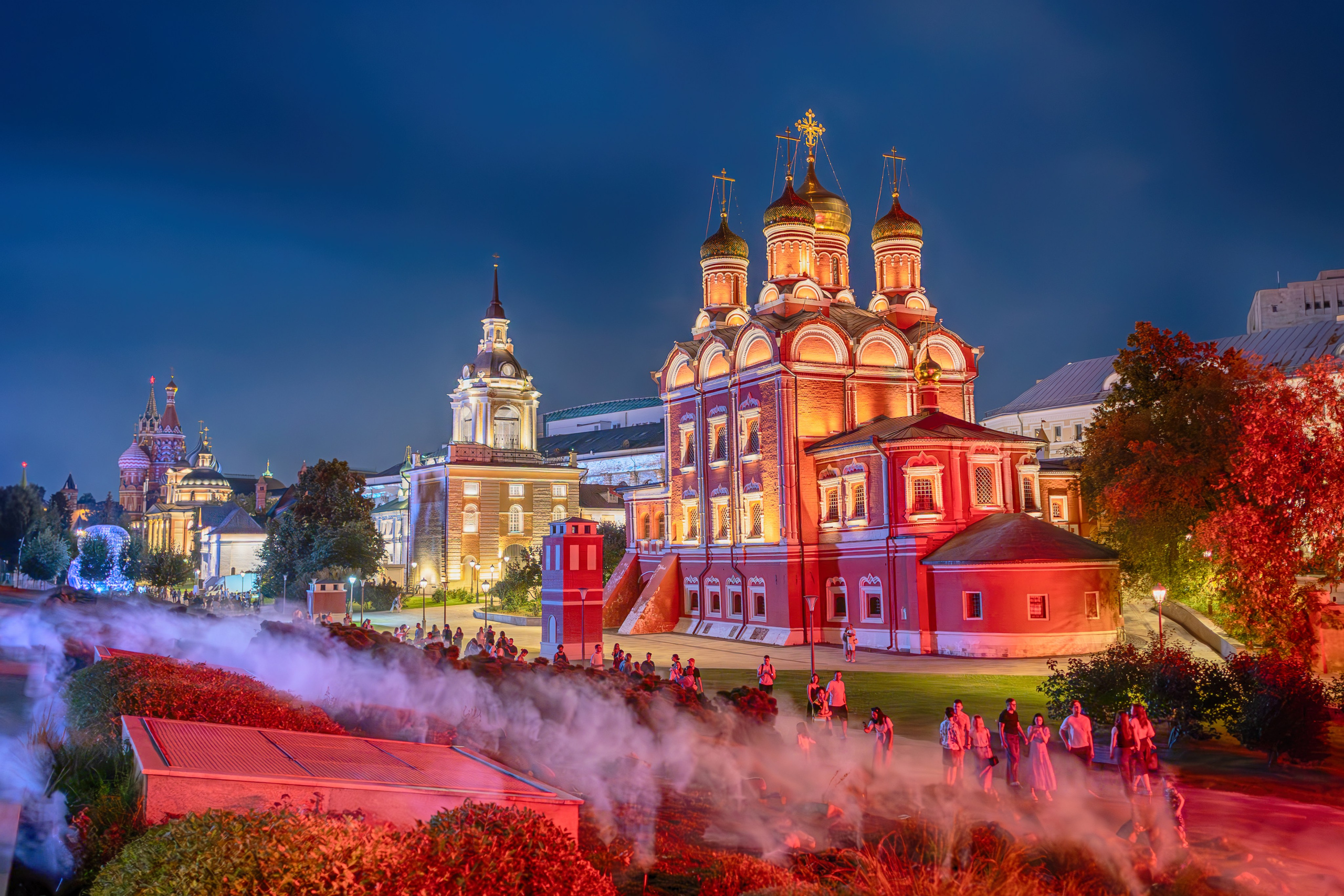 Выставка Москва оживает. 1000 куполов России, фотопроект Вадима Квятковского и Надежды Ельцовой