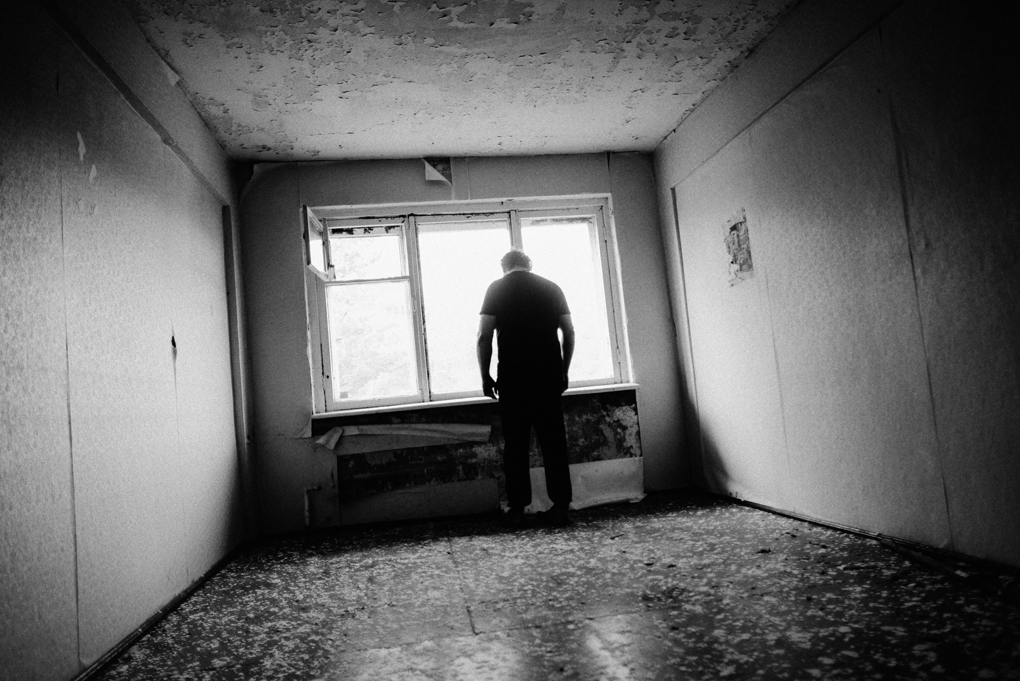 Художественный мужской портрет в Тюмени | Атмосферная арт-фотосессия. Портретный фотограф Тюмень Дарья Мустафина