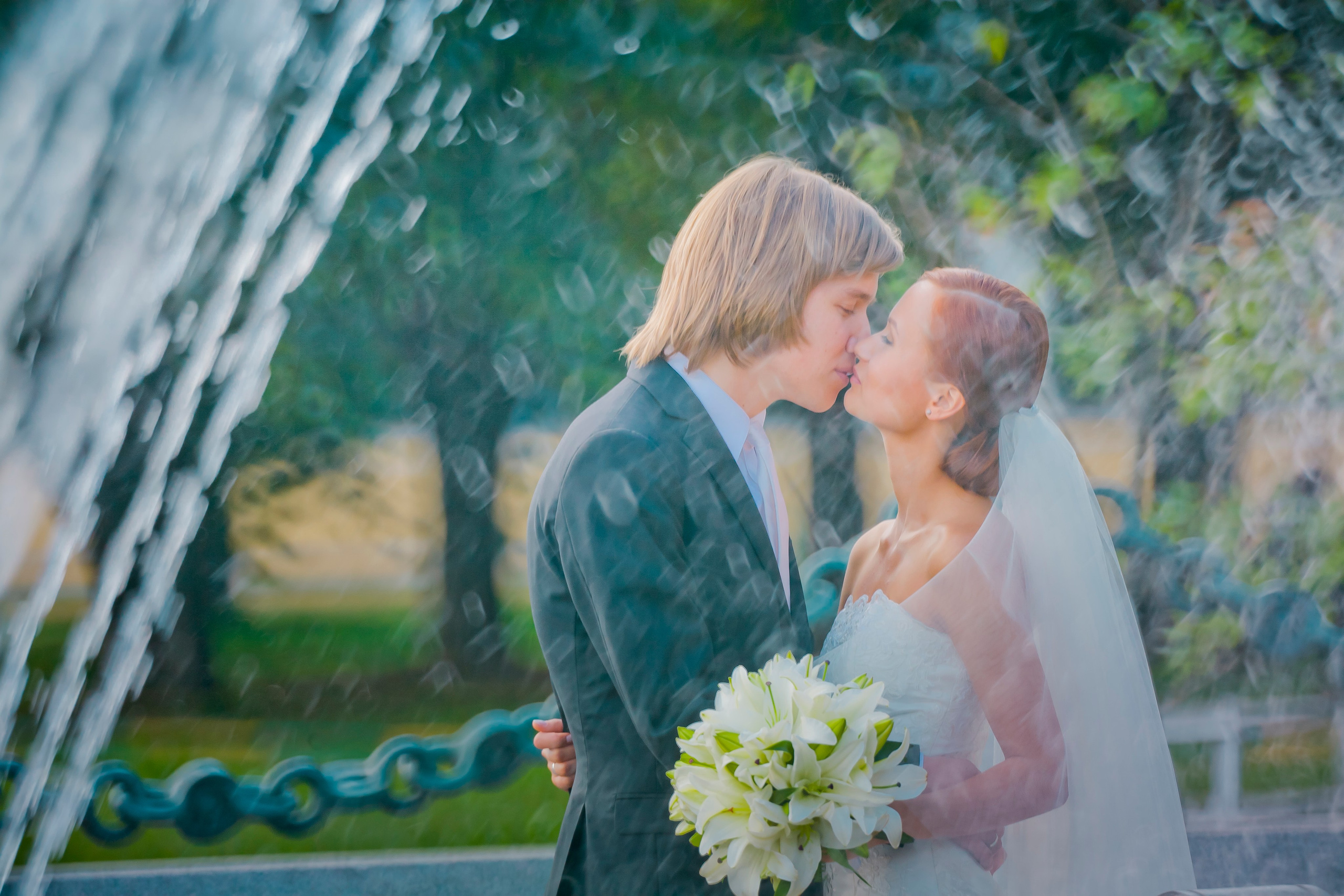 Свадьба Юра и Юлия Прогулка. Skazka.wfolio.pro