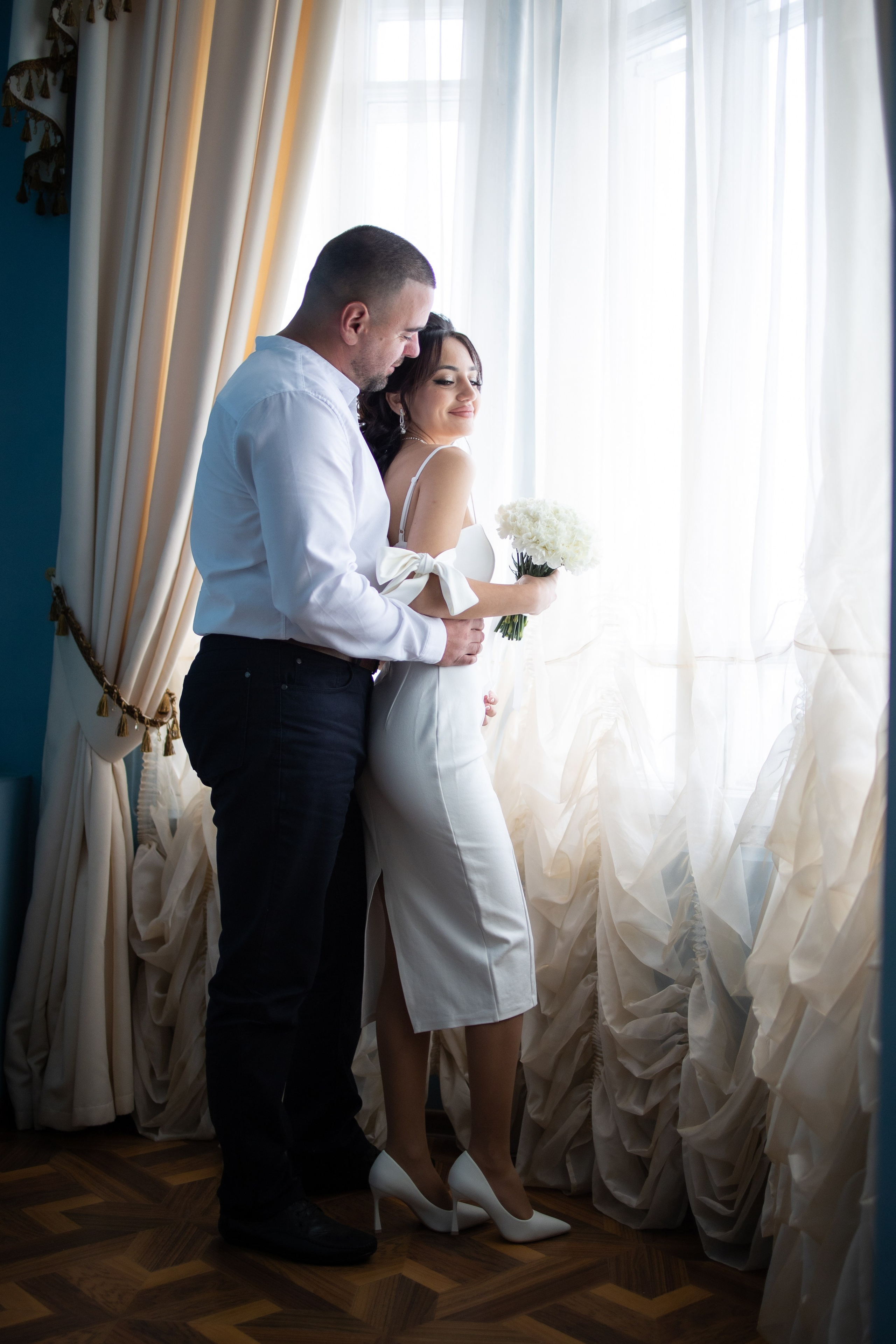 Фотосессия свадебная. Юрий и Мила. Фотограф в Астрахани Айлет Утегенова