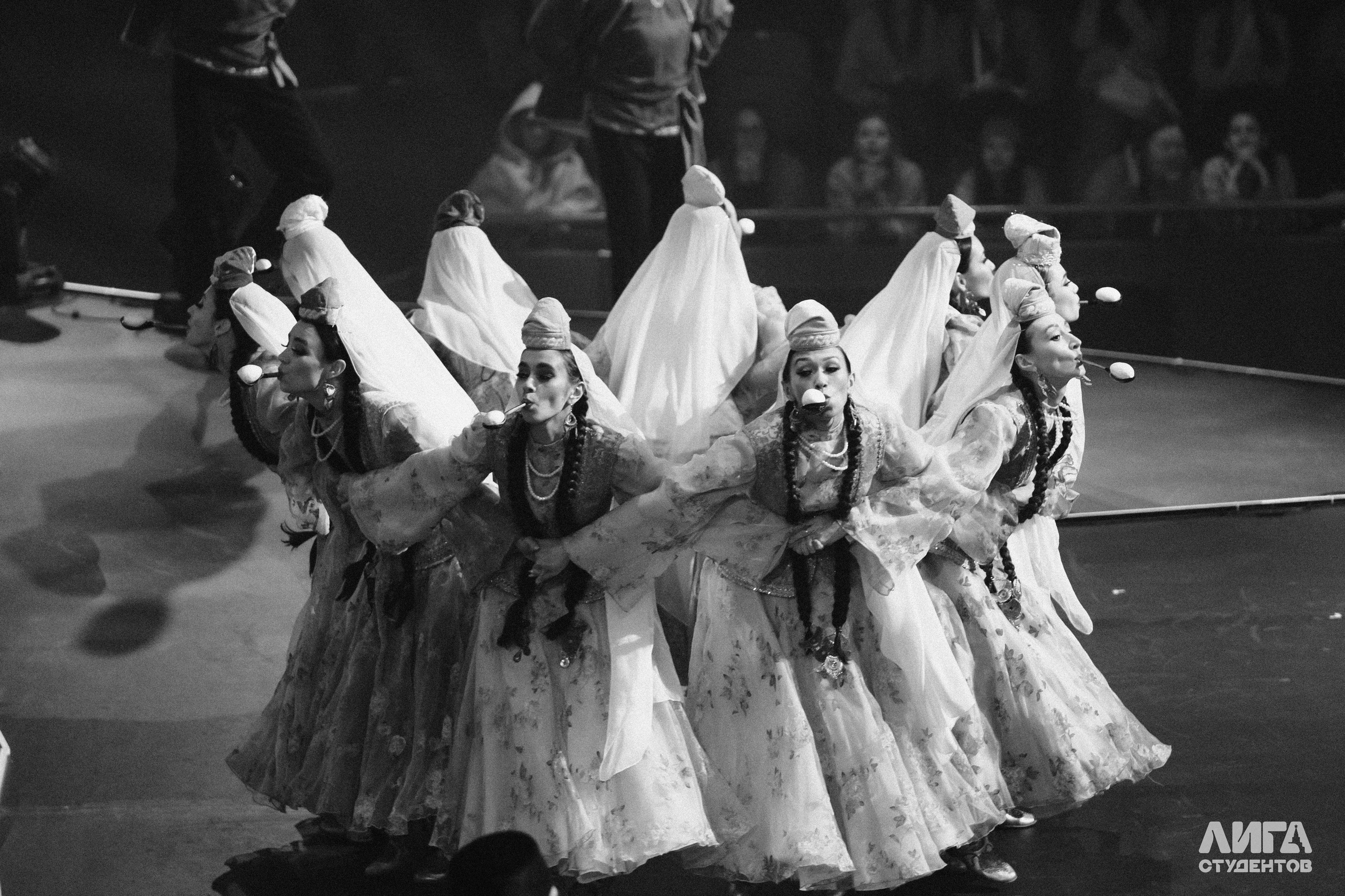 Российская Студенческая Весна 2025. Портретный фотограф в Казани Радомир Заздравных