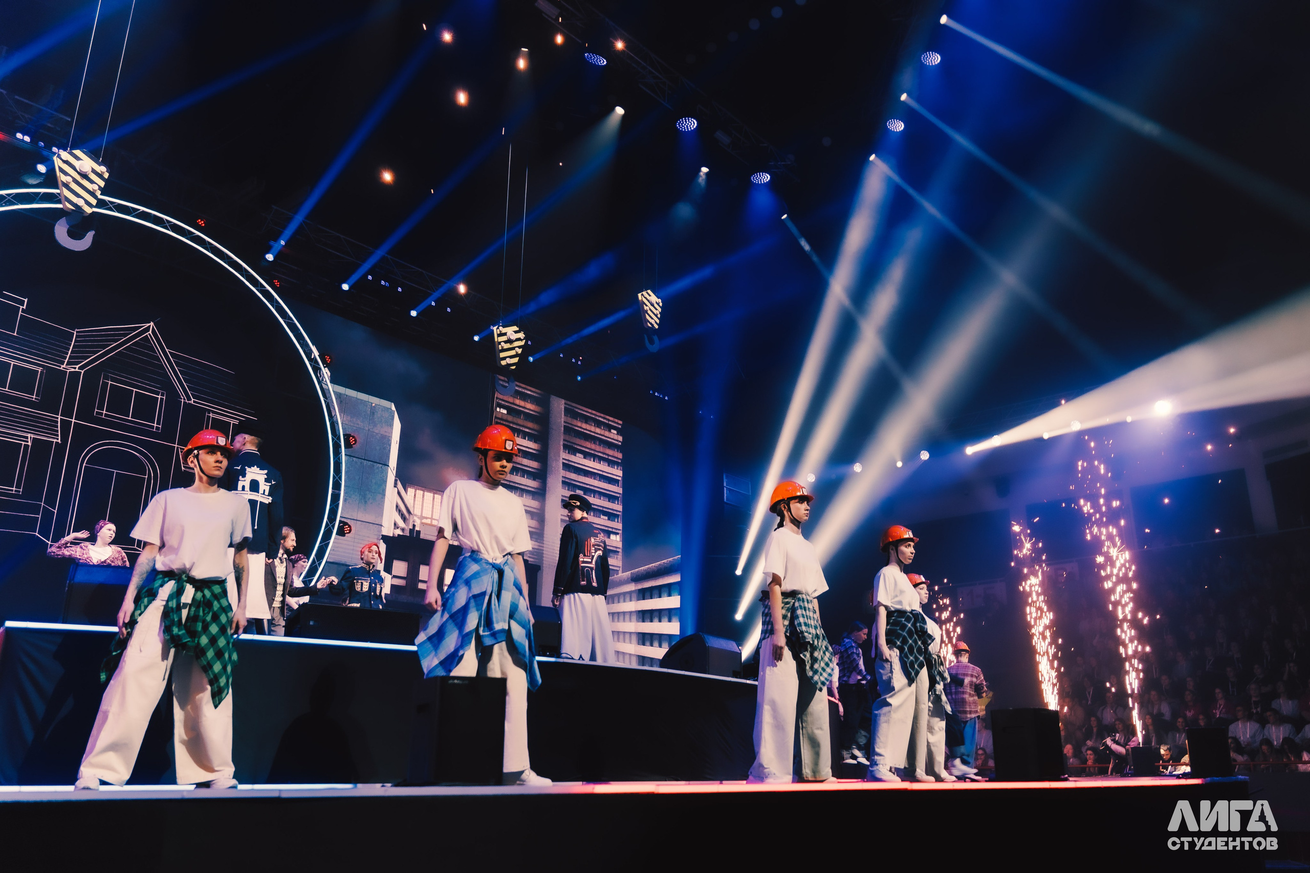 Российская Студенческая Весна 2025. Портретный фотограф в Казани Радомир Заздравных