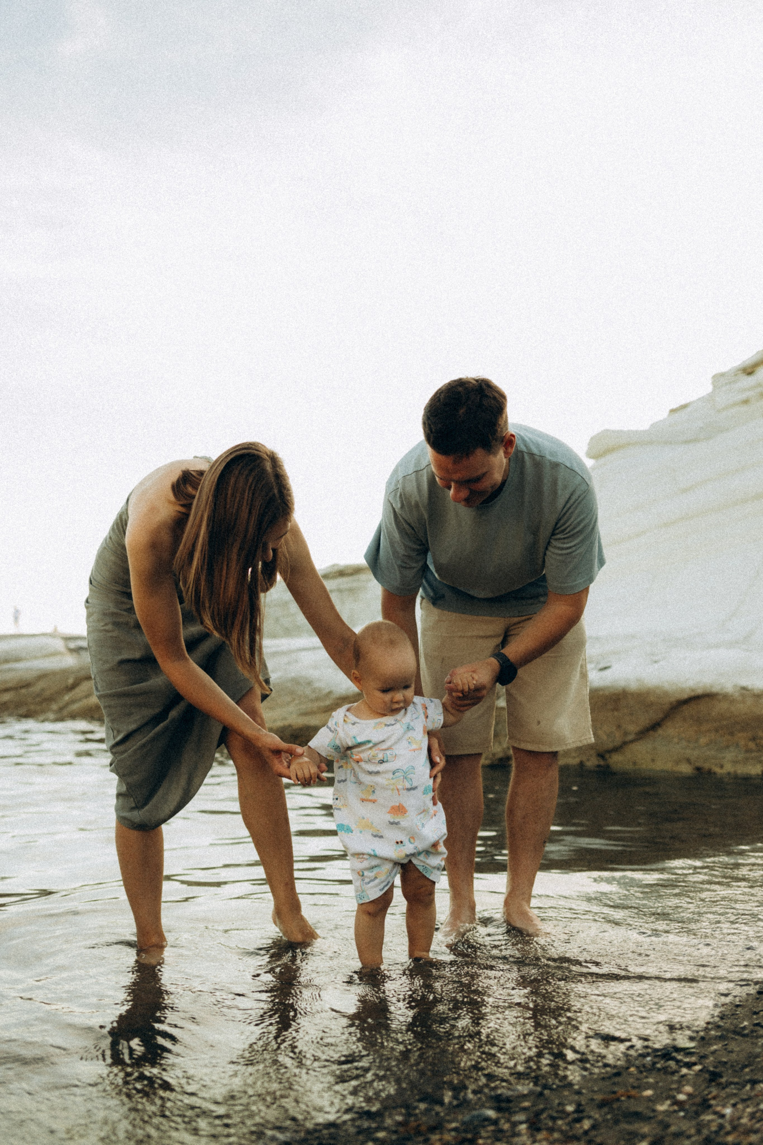 Прогулка у моря. Анастасия Кацуба. Фотограф материнства и семейный фотограф. Валенсия