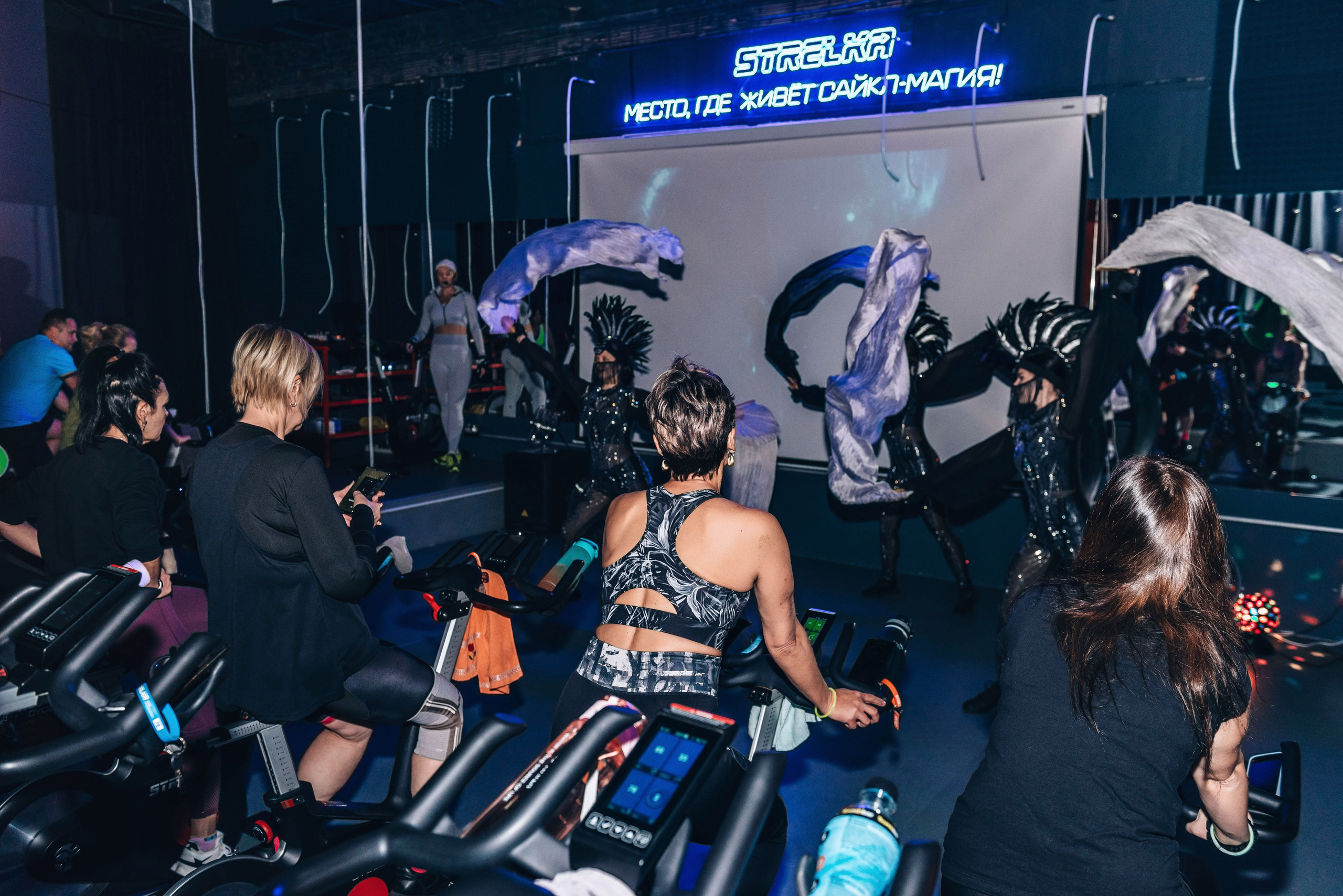 Сайкл-студия «Стрелка», заезд. Школьный, фэшн фотограф в Тюмени и в России Ирина Королева