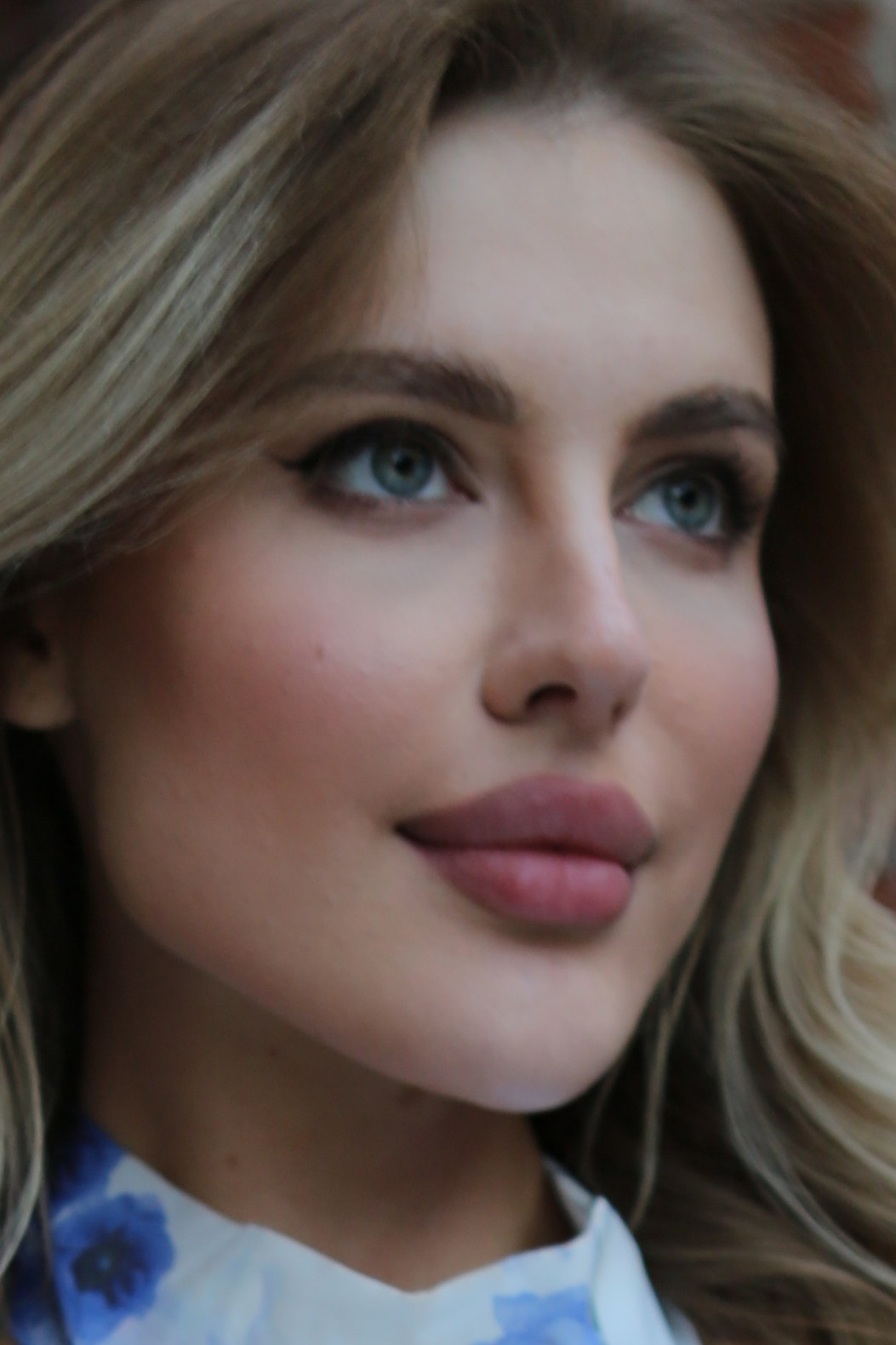 Услуги. Профессиональная ретушь фото. Реставрация фото