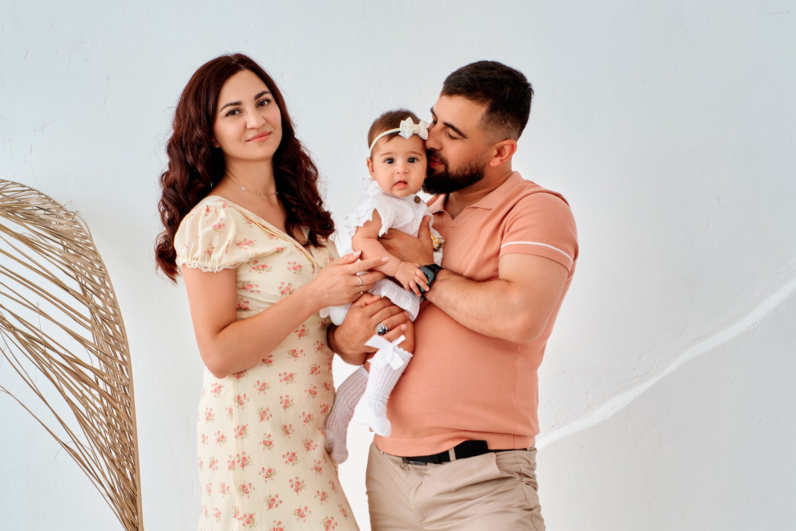 Семейная фотосессия. Студия Luch. Фотограф Таганрог Анна Трайжон