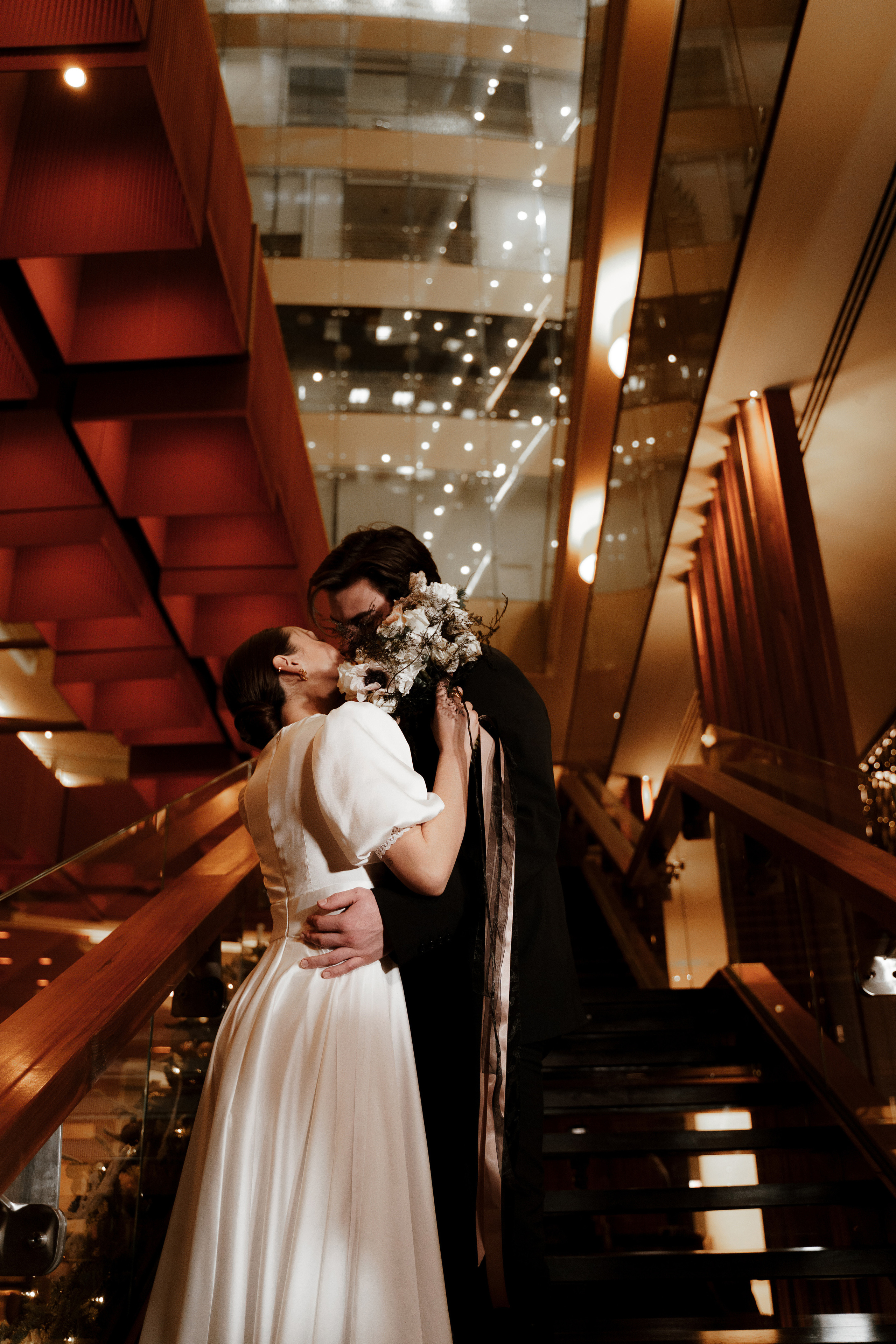 Свадебная фотосессия в отеле Radisson Blu Olympiyskiy Hotel Moscow 5*