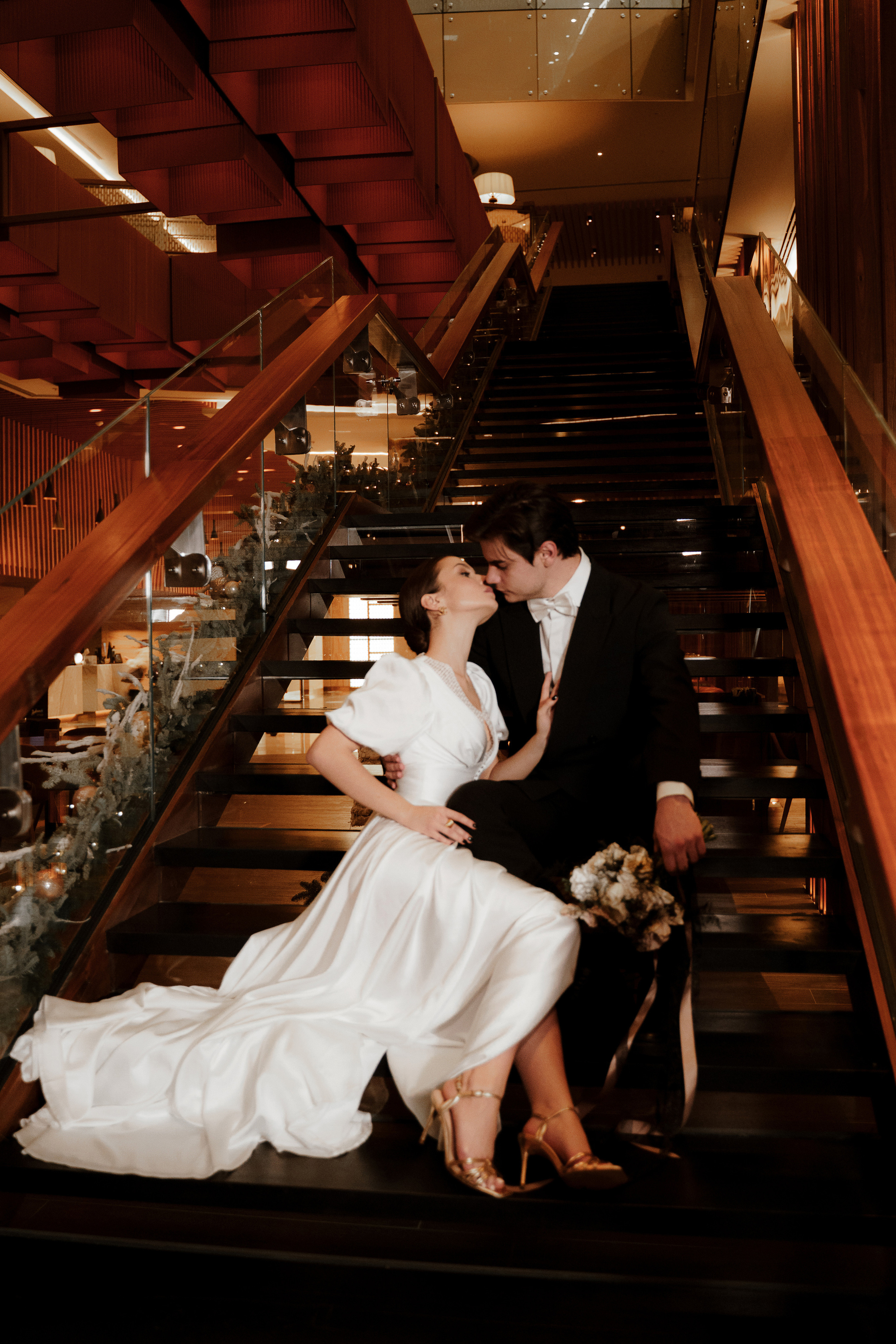 Свадебная фотосессия в отеле Radisson Blu Olympiyskiy Hotel Moscow 5*