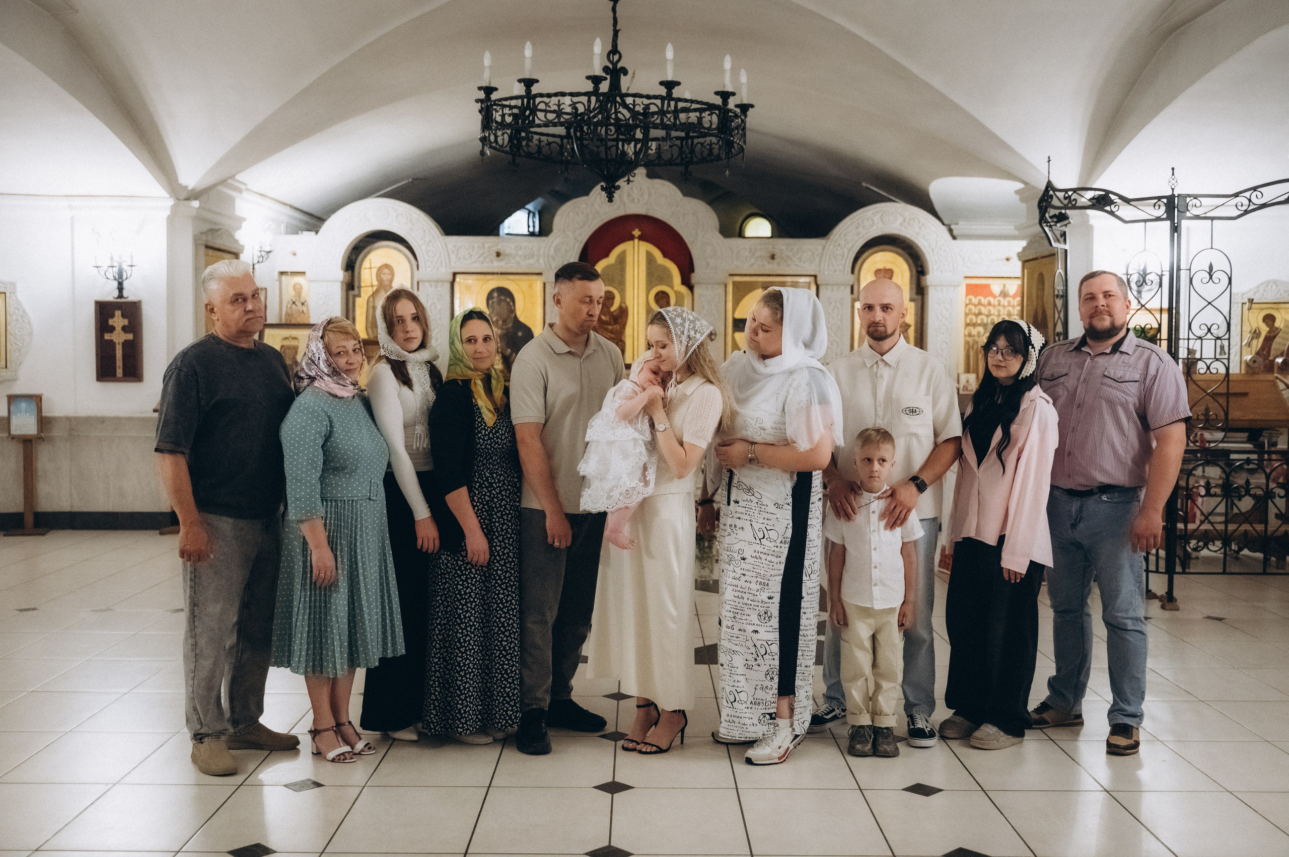 Крещение Владиславы (Криптовый храм в честь собора Новомучеников и Исповедников земли Белорусской). Семейный фотограф в Минске Дарья Дреко