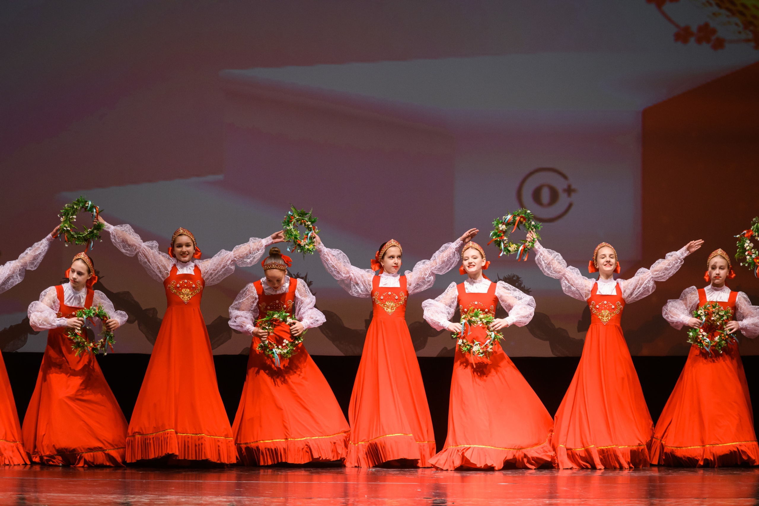 23 апреля, часть 1, БКЗ Октябрьский, г. Санкт-Петербург. Золотое яблочко