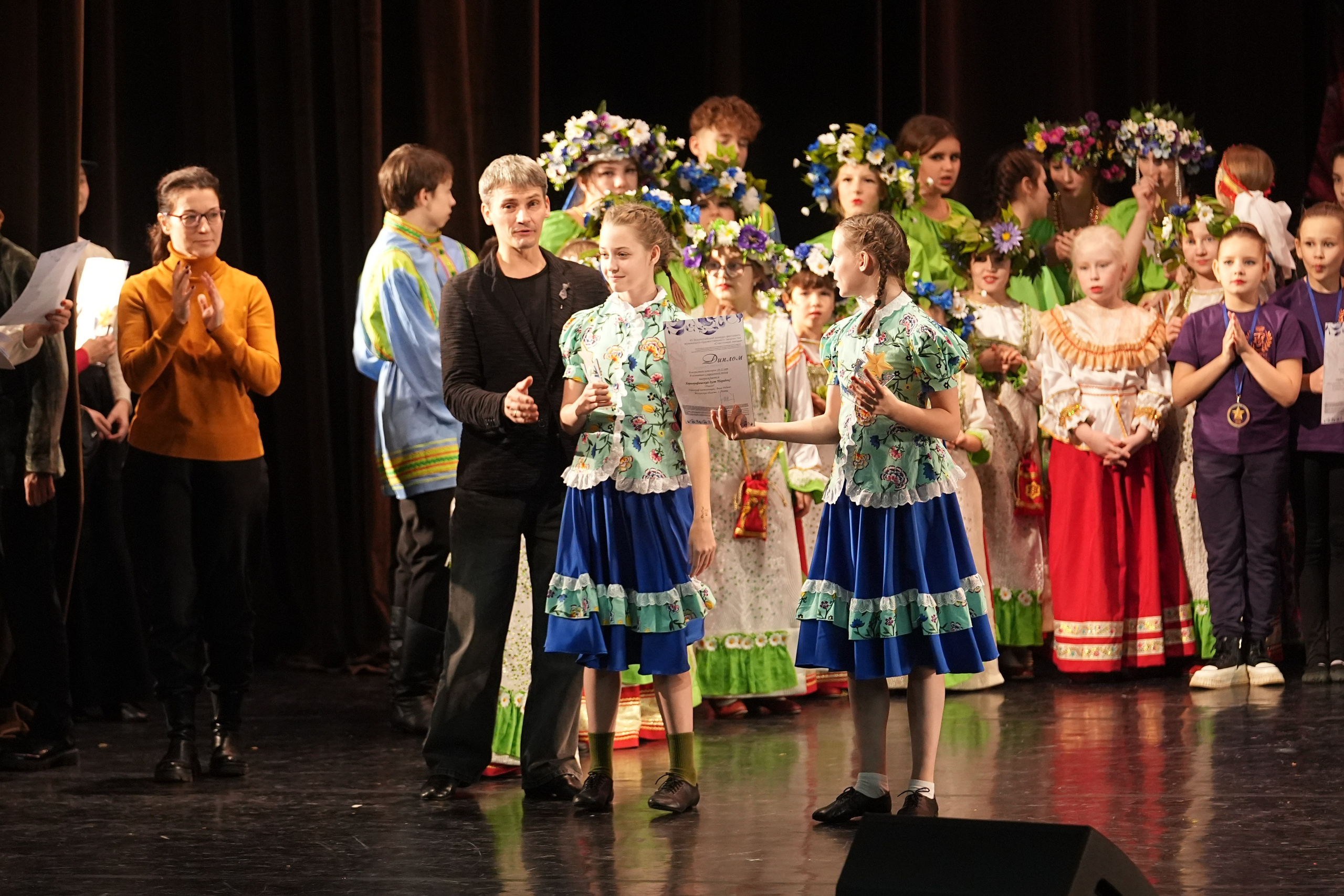 7 декабря, блок 3, г. Москва. Золотое яблочко