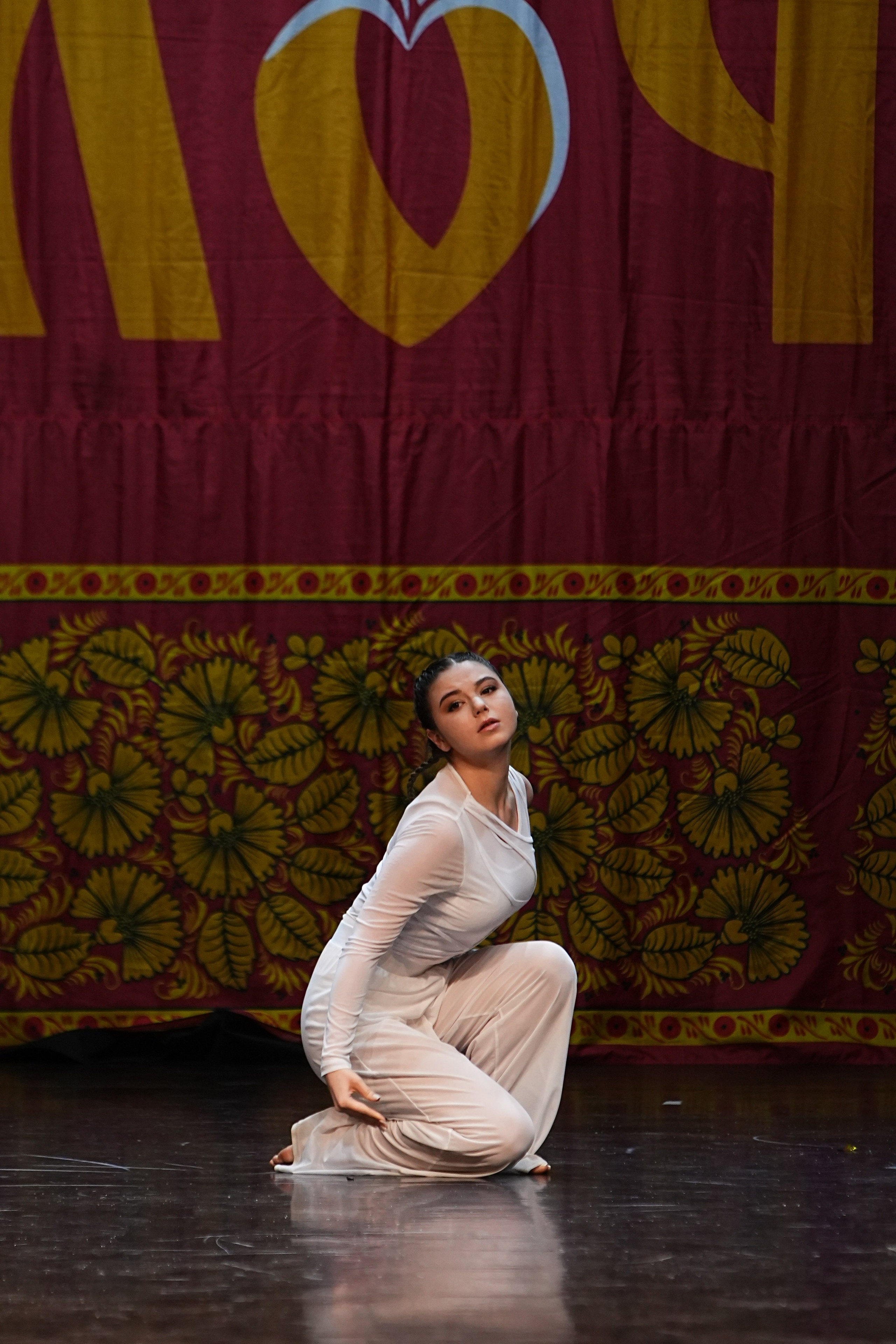 5 апреля, блок 2, г. Тверь. Золотое яблочко