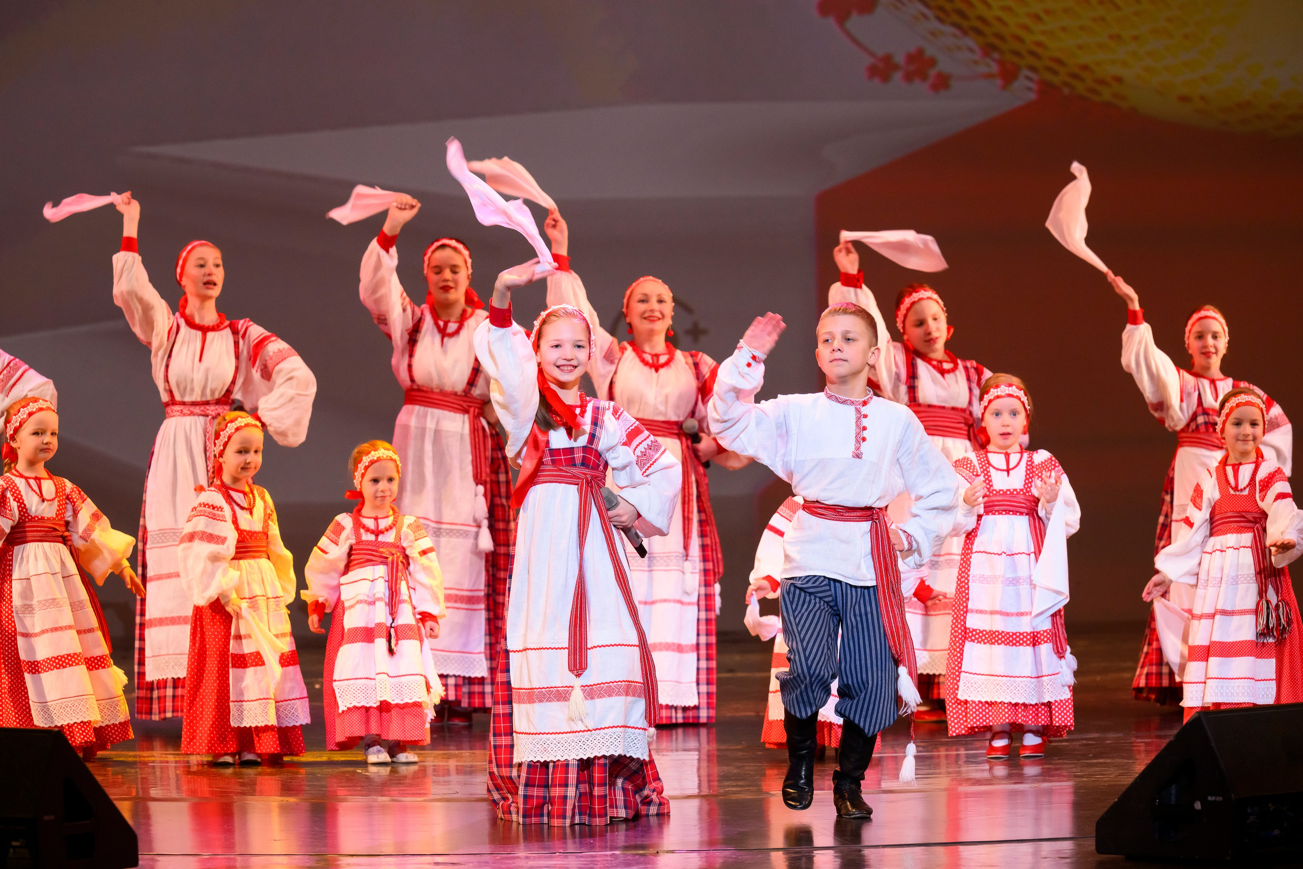 23 апреля, часть 2, БКЗ Октябрьский, г. Санкт-Петербург. Золотое яблочко