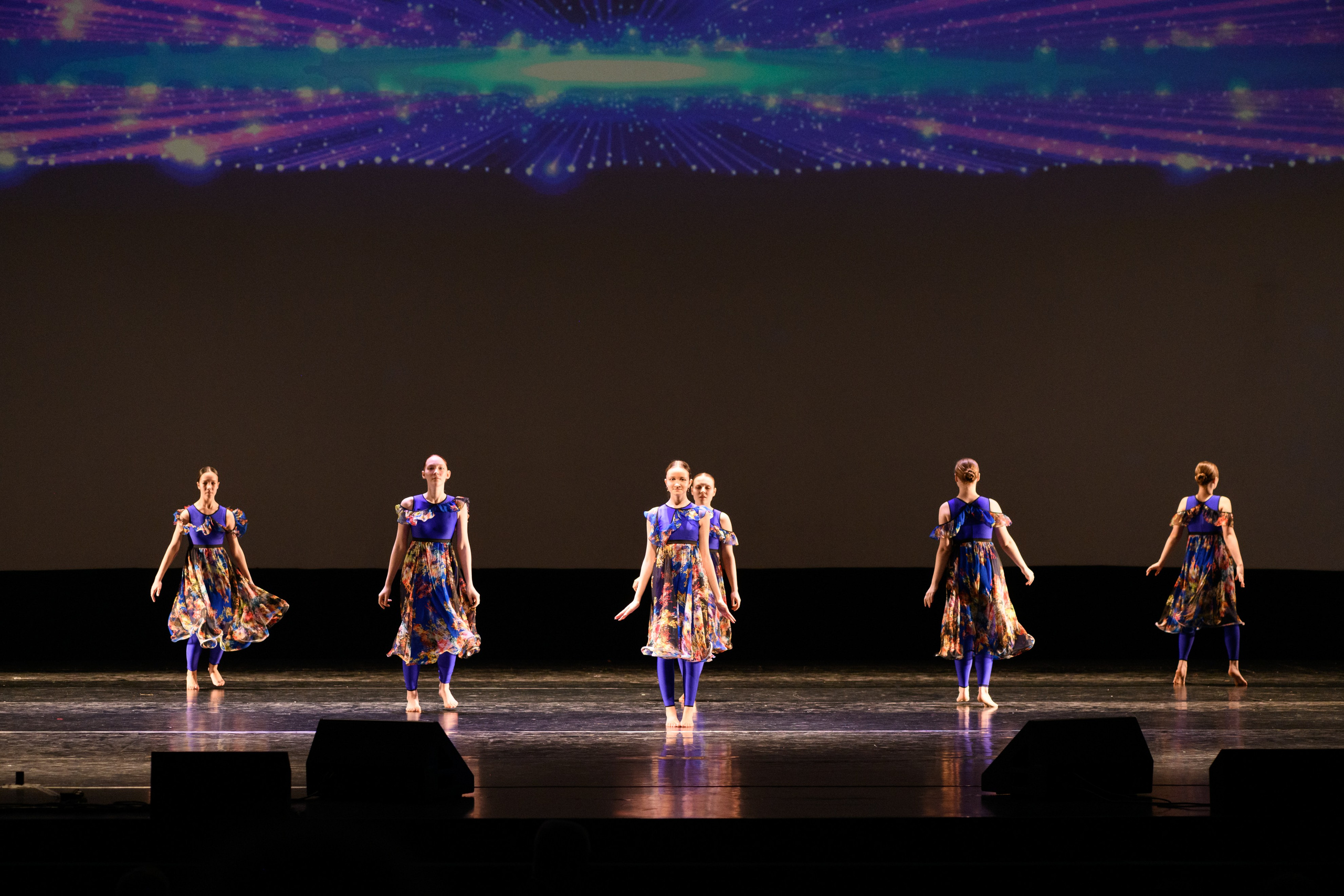 23 апреля, часть 2, БКЗ Октябрьский, г. Санкт-Петербург. Золотое яблочко