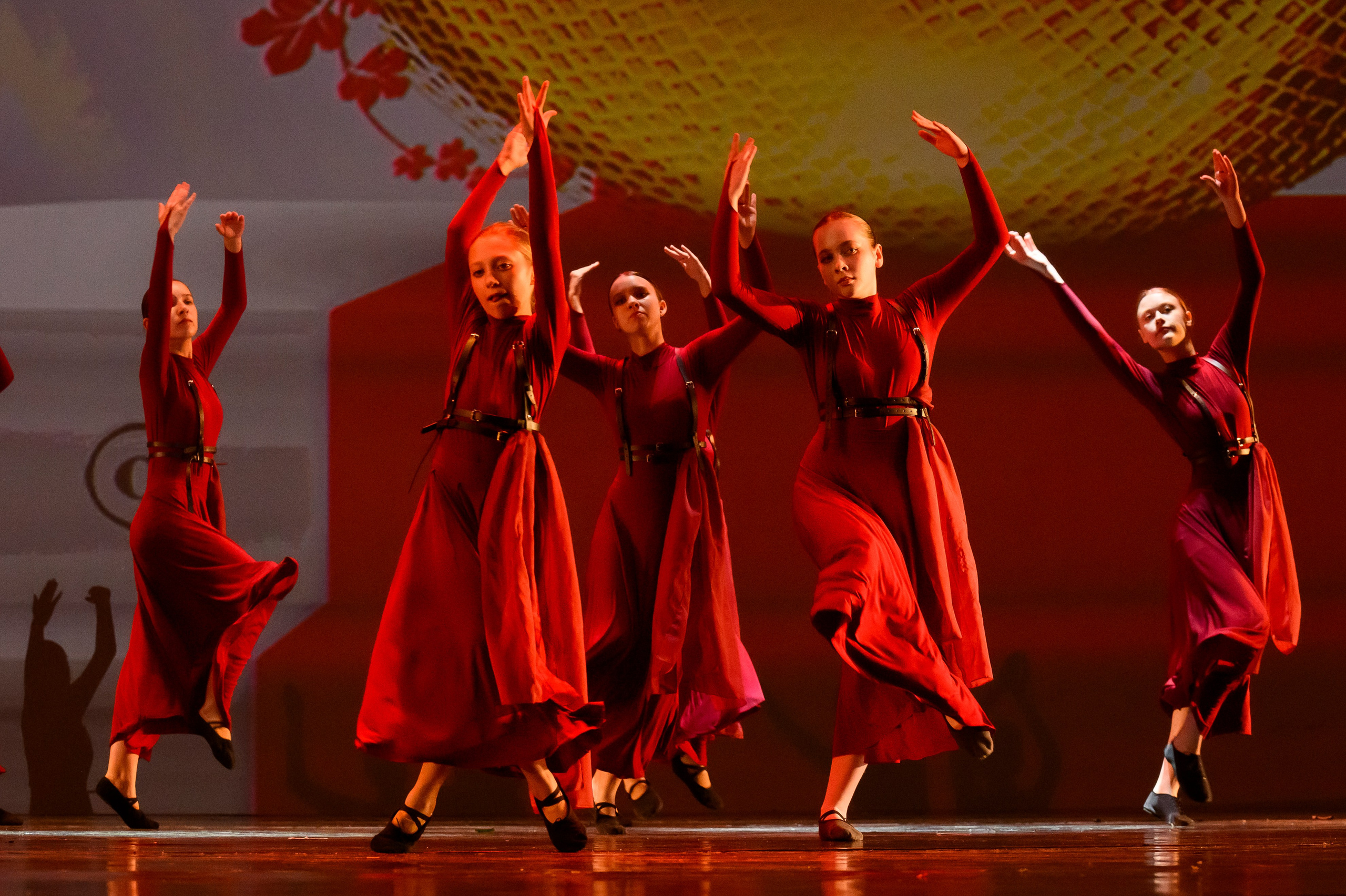 23 апреля, часть 2, БКЗ Октябрьский, г. Санкт-Петербург. Золотое яблочко