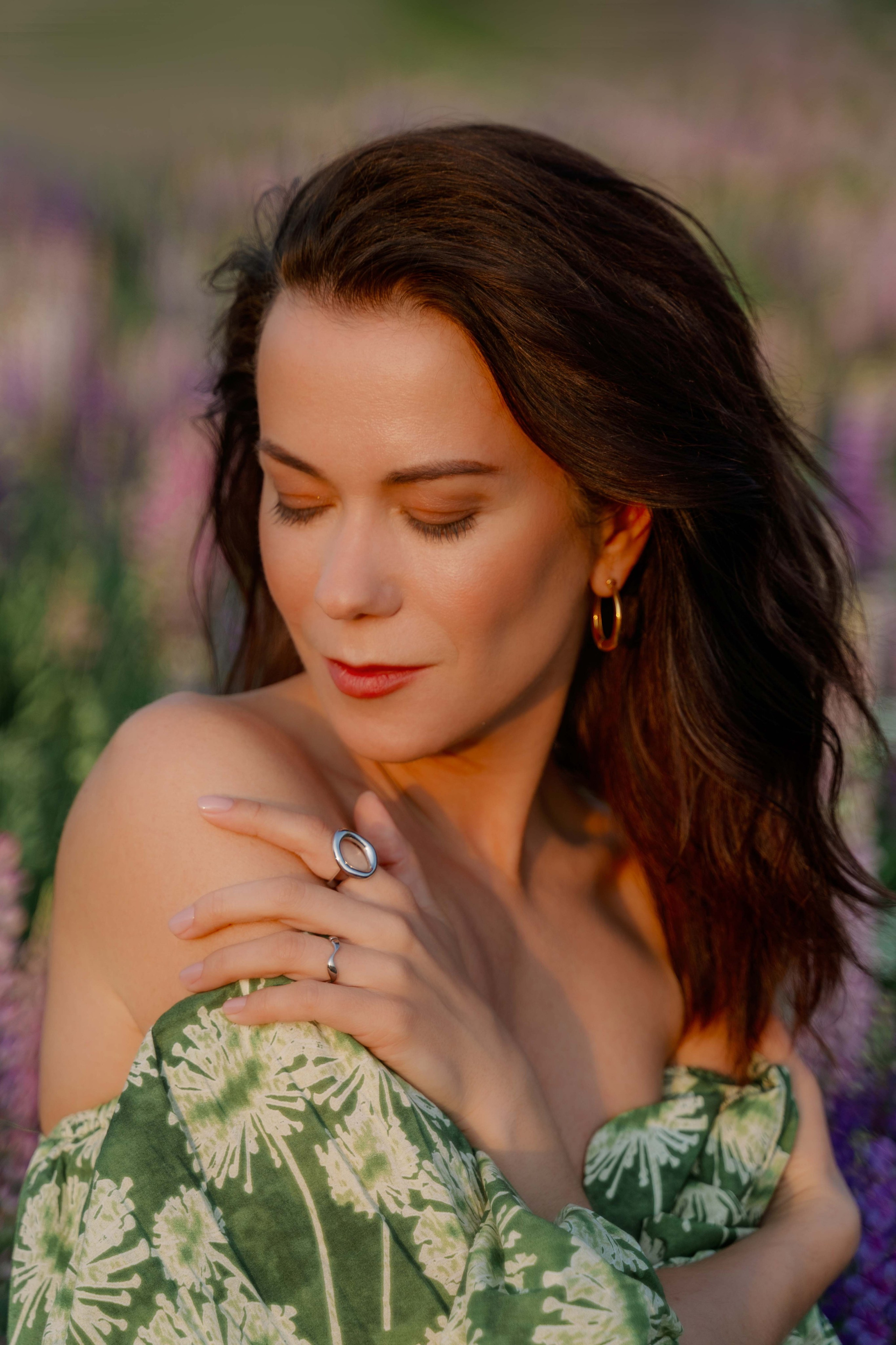 Наташа и люпины. Фотограф и видеограф в Москве и Абу Даби Мария Кулагина