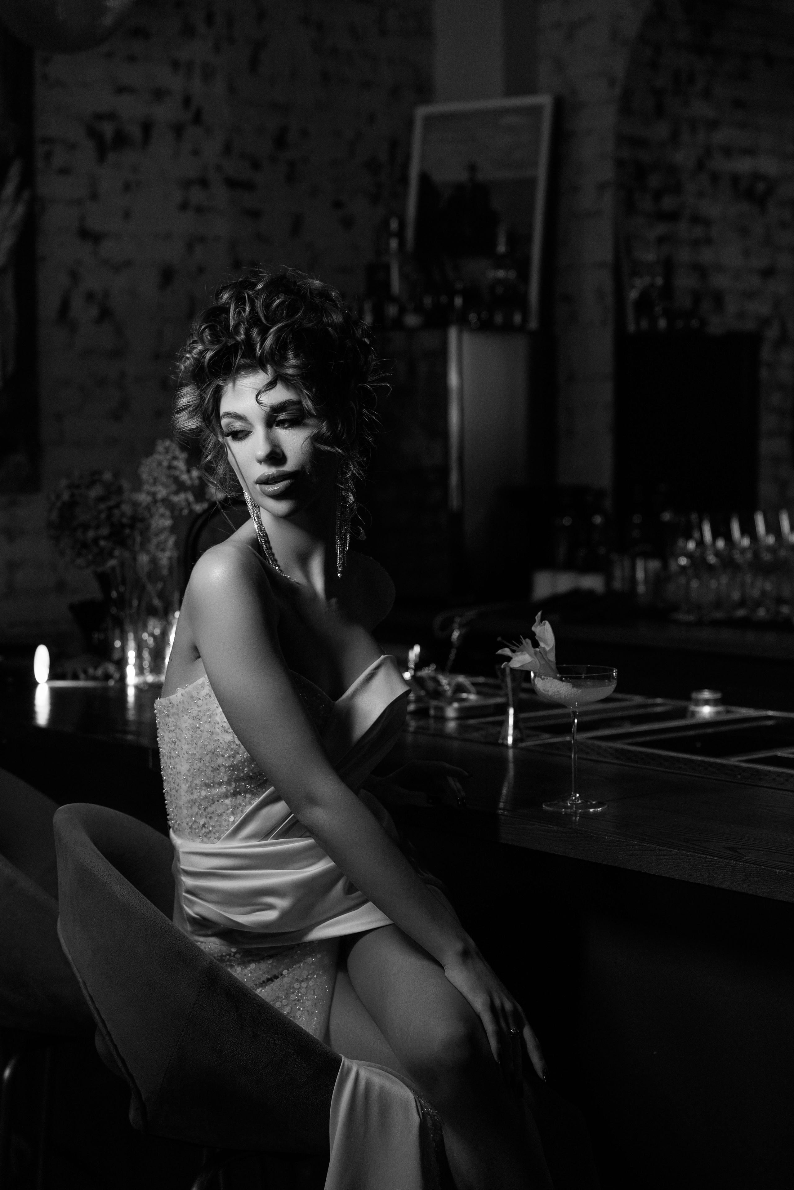 Свадебная серия в баре. Свадебный и семейный фотограф  во Владивостоке Ольга Украинец