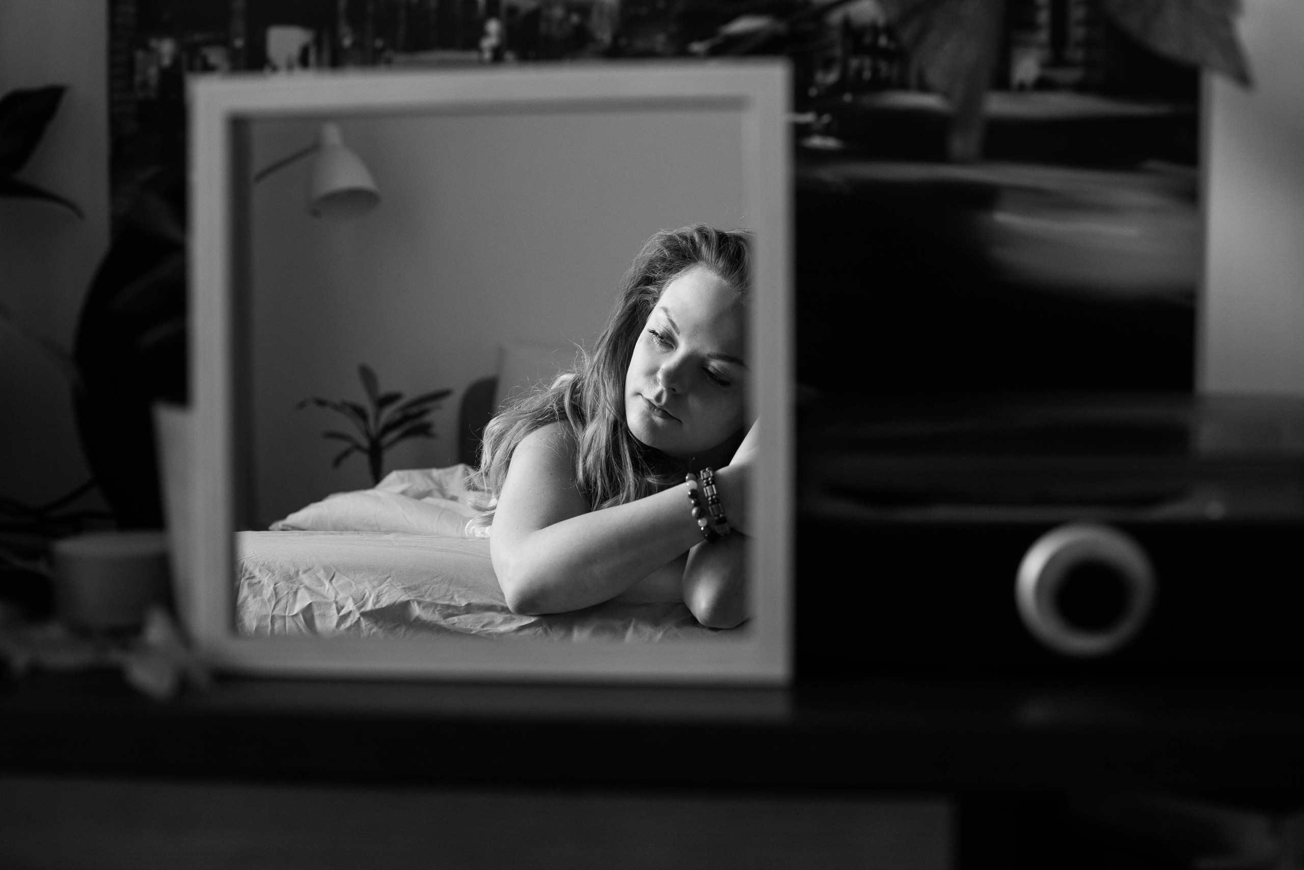 Jane. Photographer in Montenegro — professional photoshoots