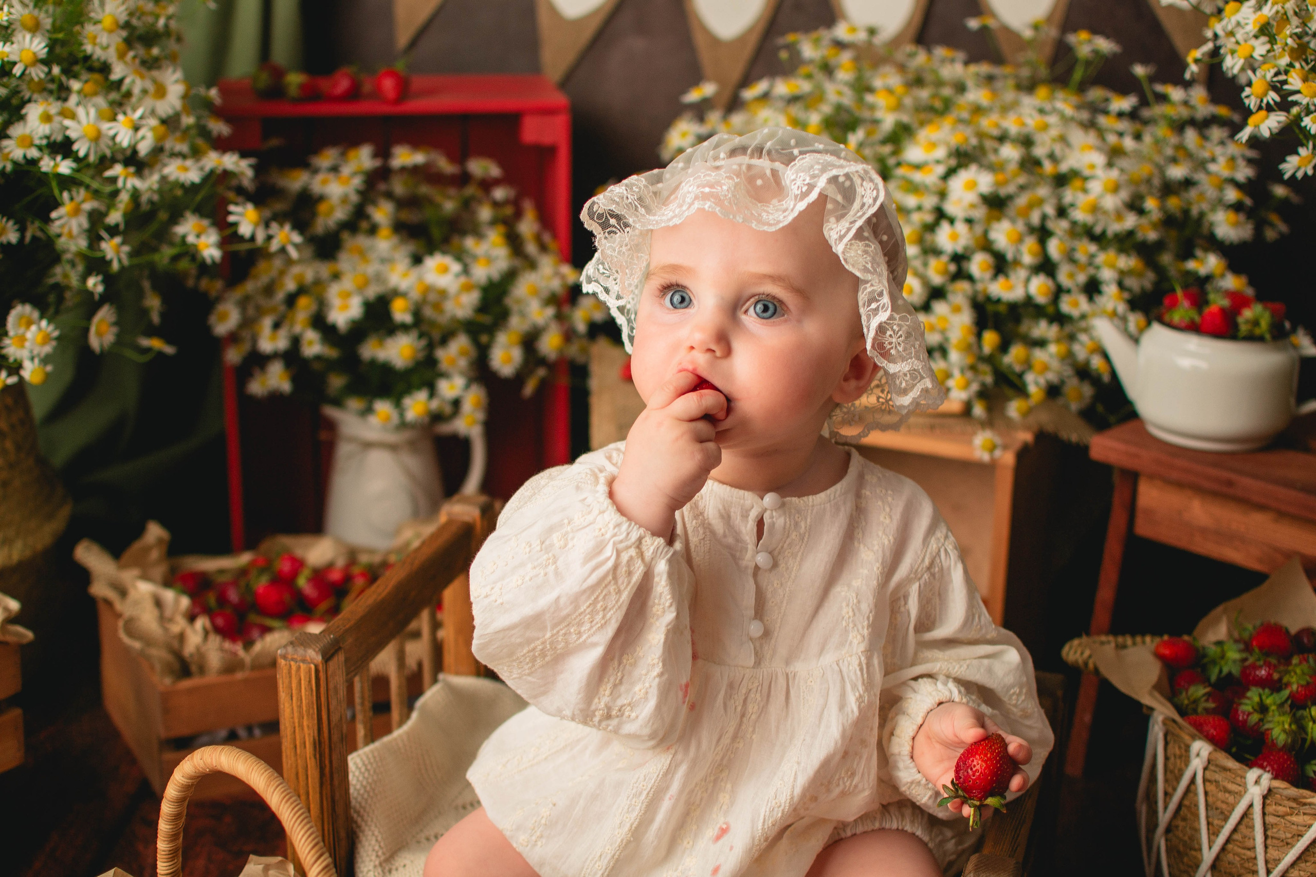 Клубничный. Фотограф новорождённых в Санкт-Петербурге Наталья Булгакова