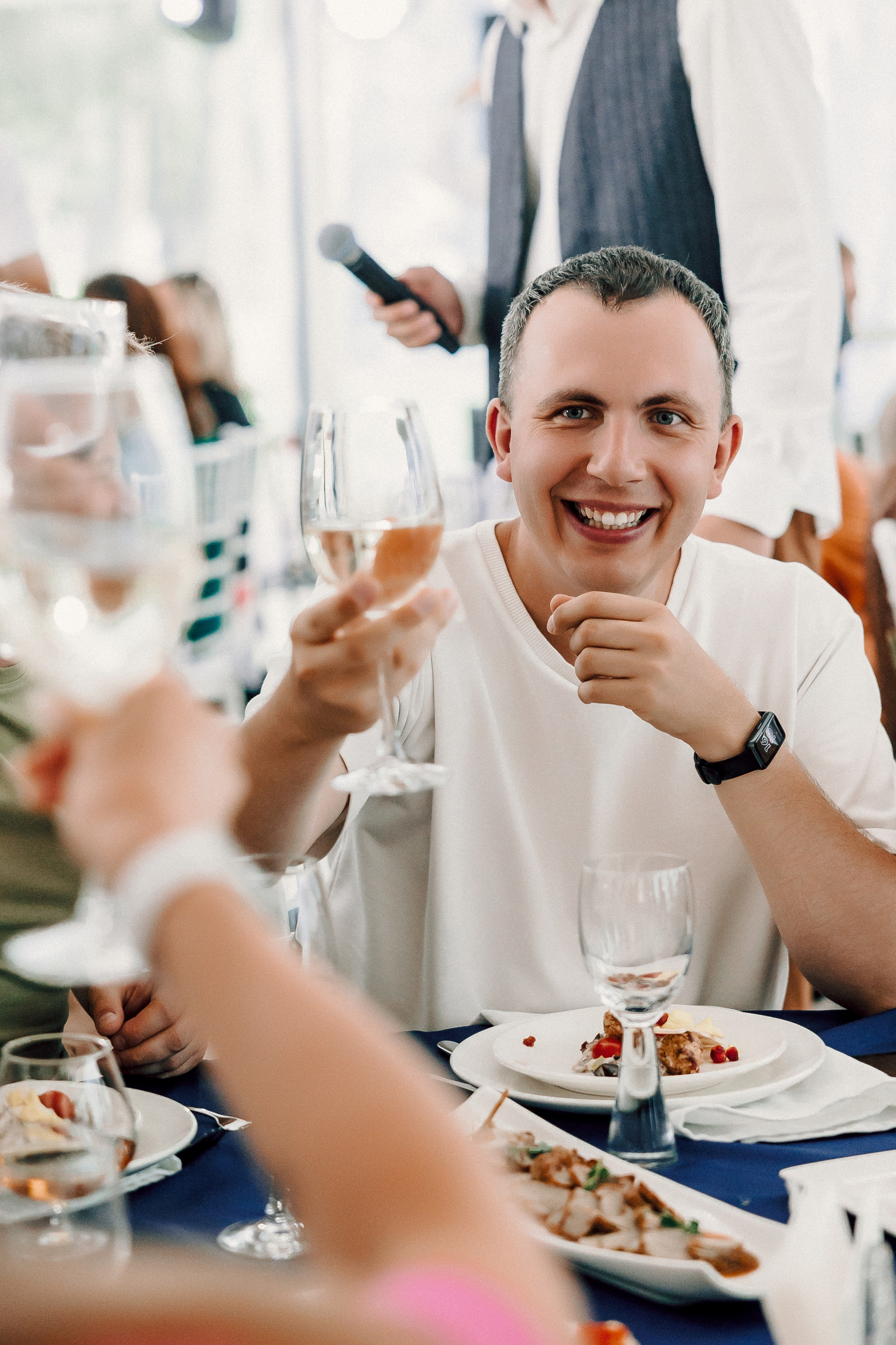 УММ2 — Летний корпоратив. Лёшка Варзегов — фотограф