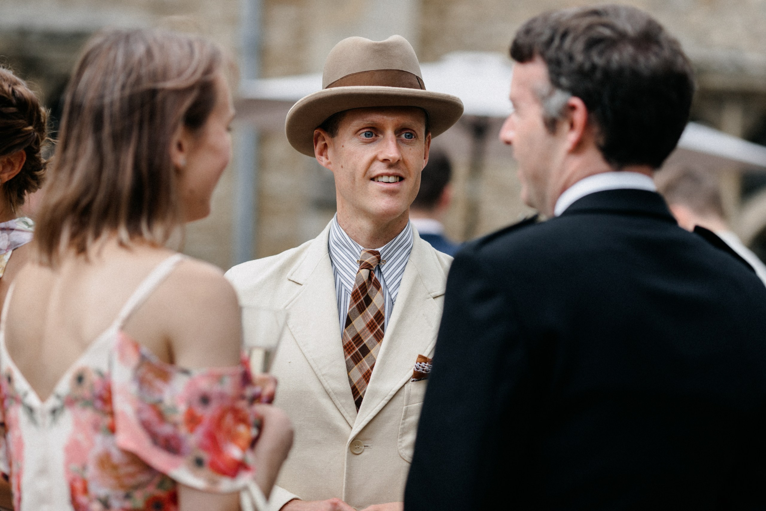 Ana & Tom Wedding at Notley Abbey. Moments Catchers — Wedding Photography & Video Duo in London