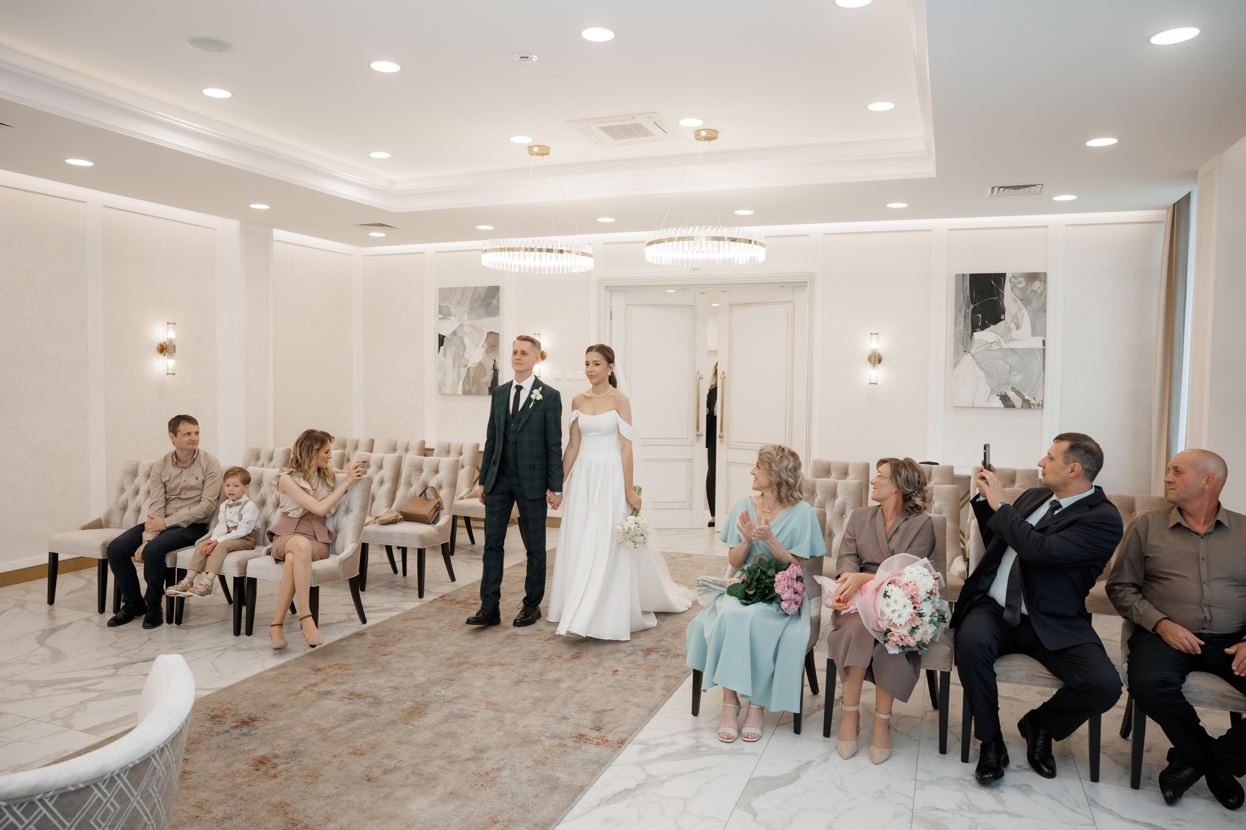 Регистрация в отеле Fish Point, ЗАГС Бутово, прогулка в Остафьево. Свадебный и репортажный фотограф (Москва, Королев и другие)