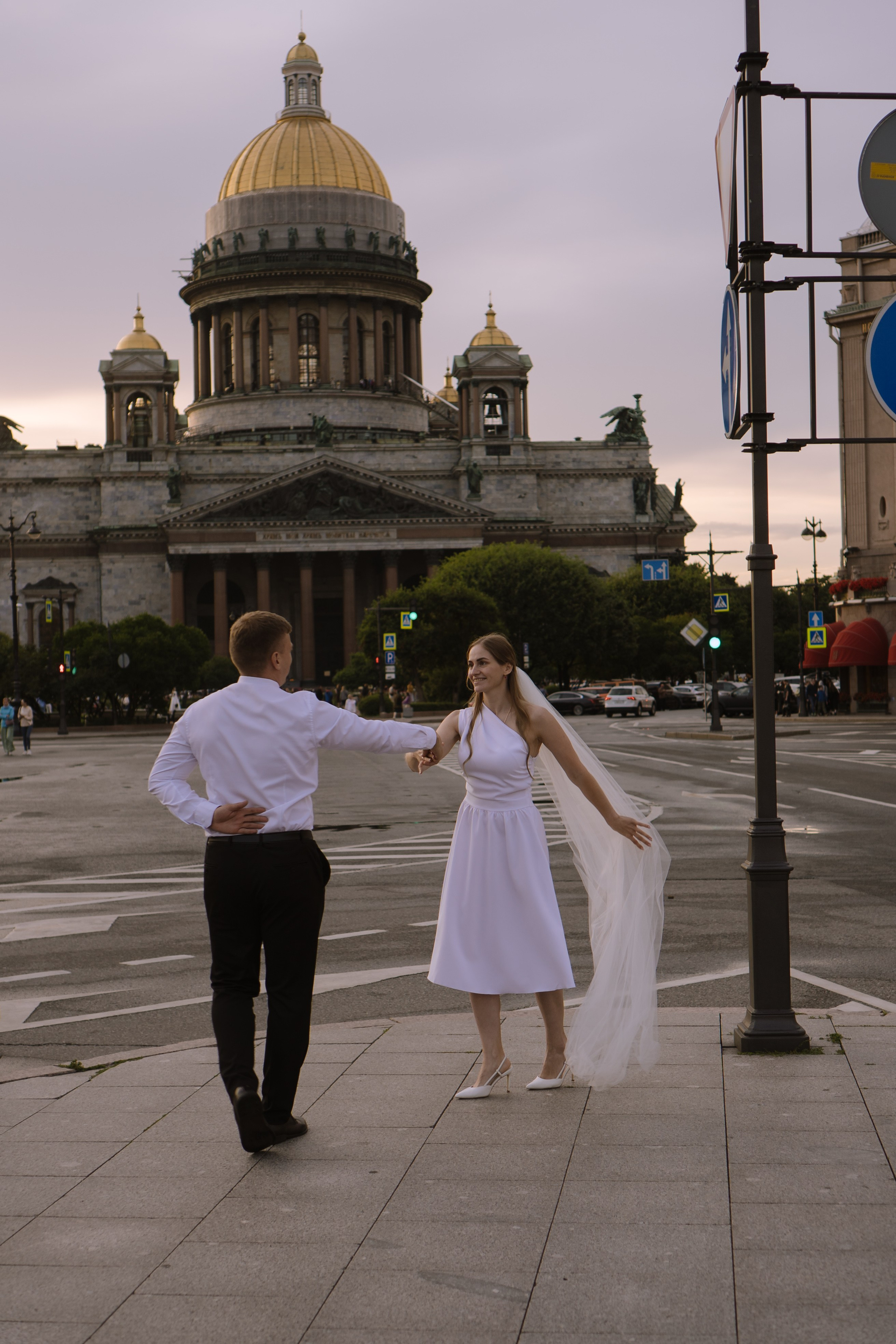 СВАДЕБНАЯ СЬЕМКА С ИСАКИЕВСКИМ СОБОРОМ, АСТОРИЯ И ЗАКОНОДАТЕЛЬНОЕ СОБРАНИЕ. Профессиональный фотограф, Санкт-Петербург — Виктория Богомолова