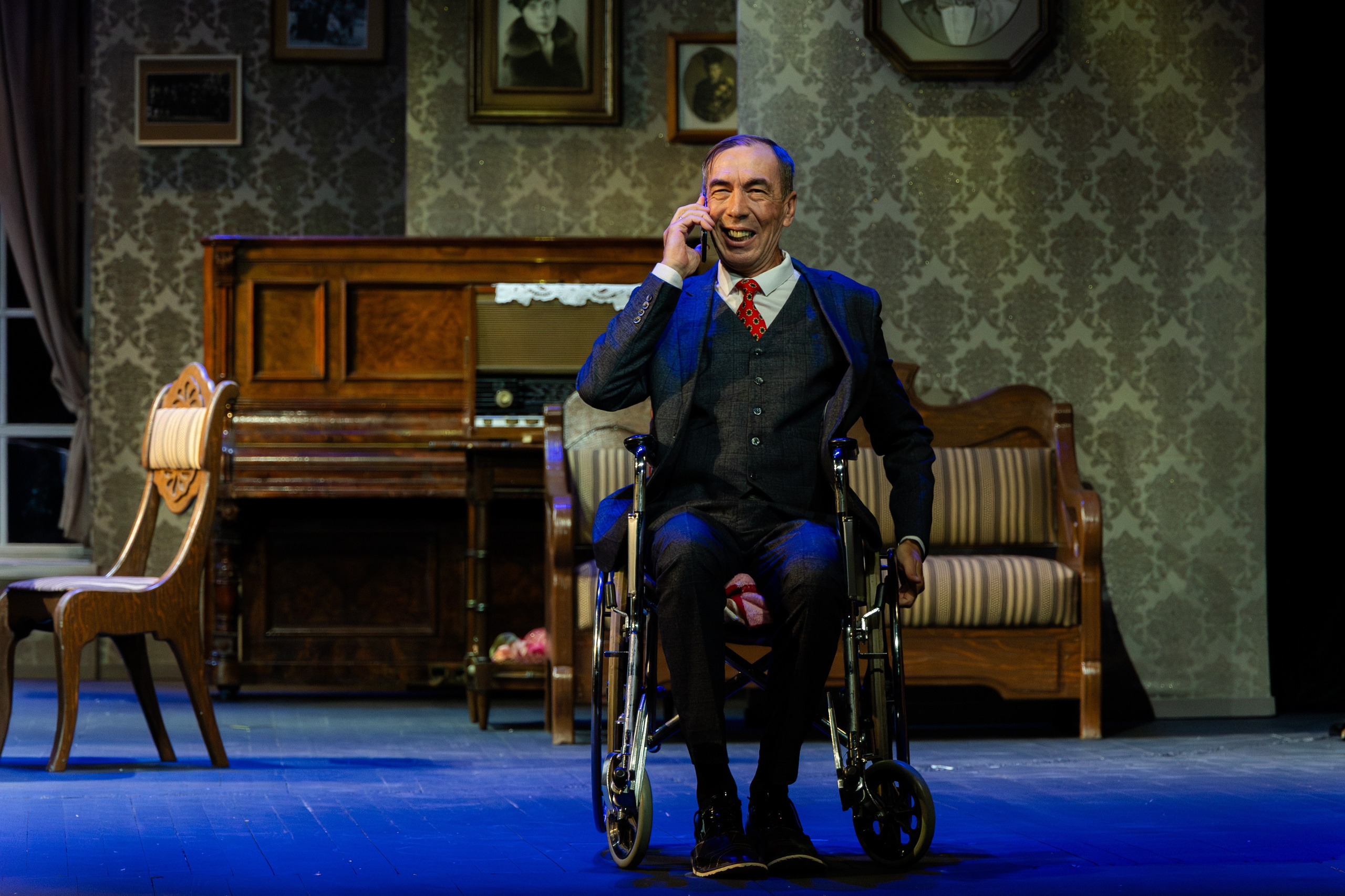 Театр Юного Зрителя «Отчаянные Тетки». Фотограф Марк Файзулин