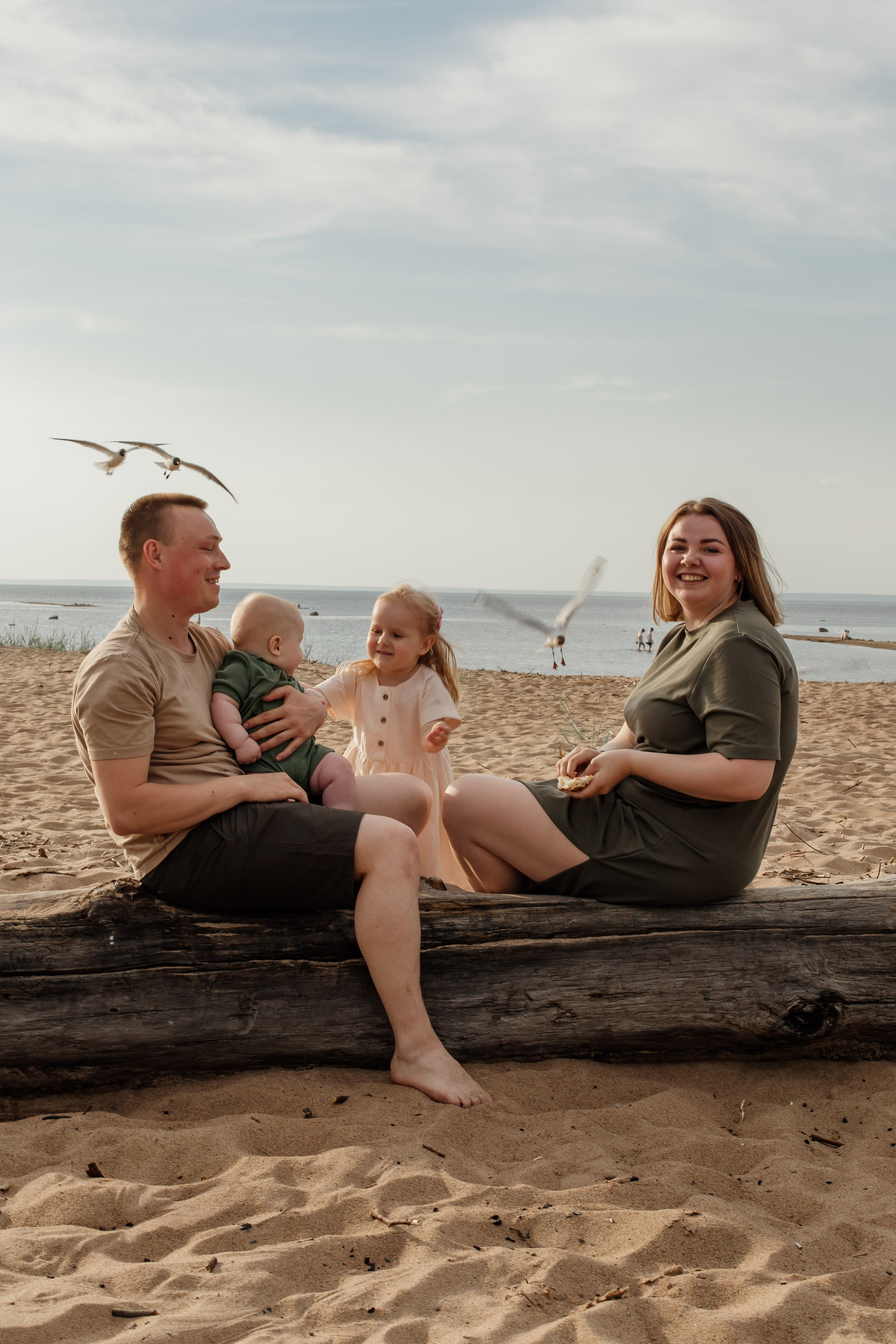 Настя Паша Поля Лева. Фотограф в Санкт-Петербурге Дарья Заплитная