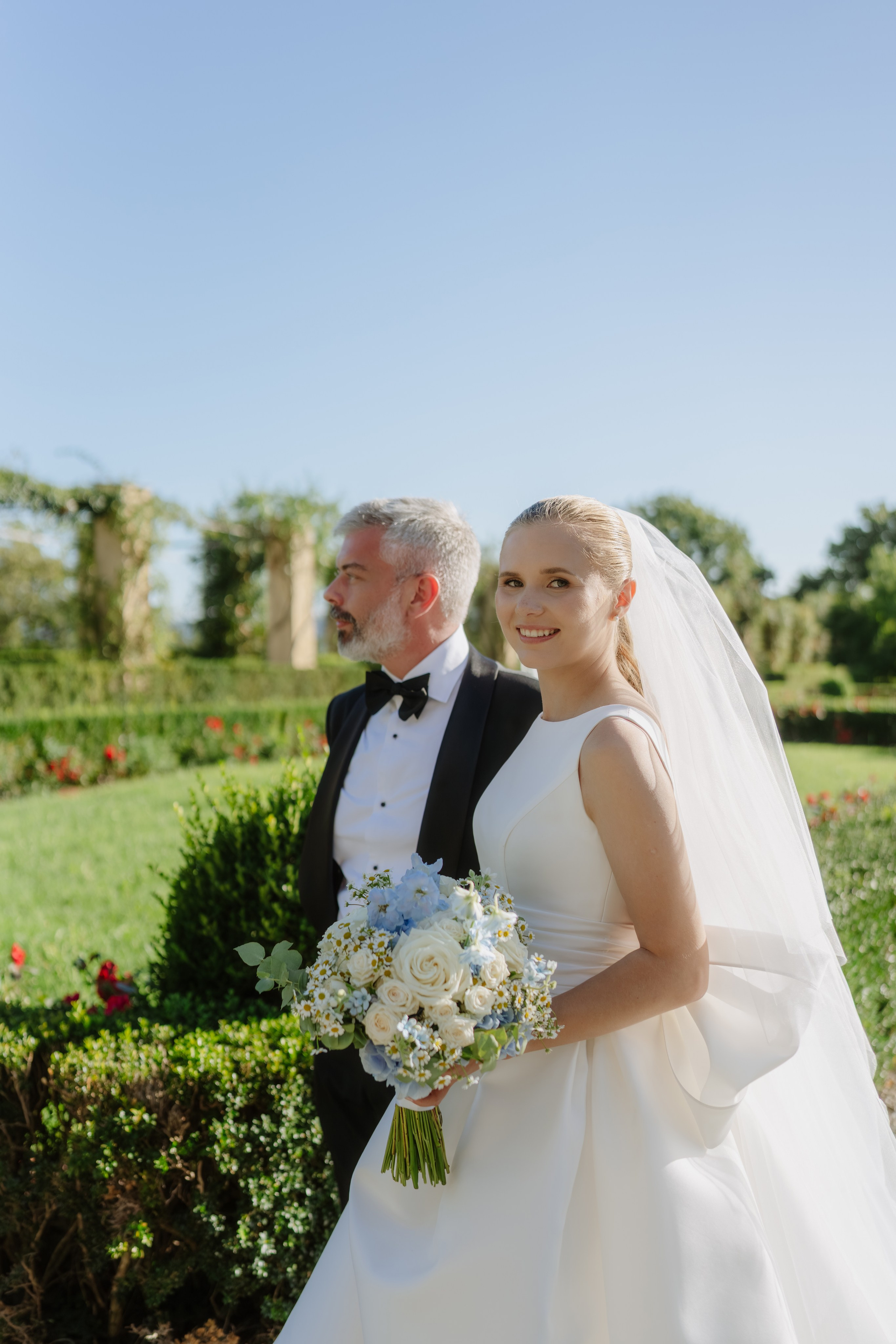Vera & Lorenzo | Biella, Italy. Professional Wedding Photographer Geneva & Romande Switzerland | Tanya Creator
