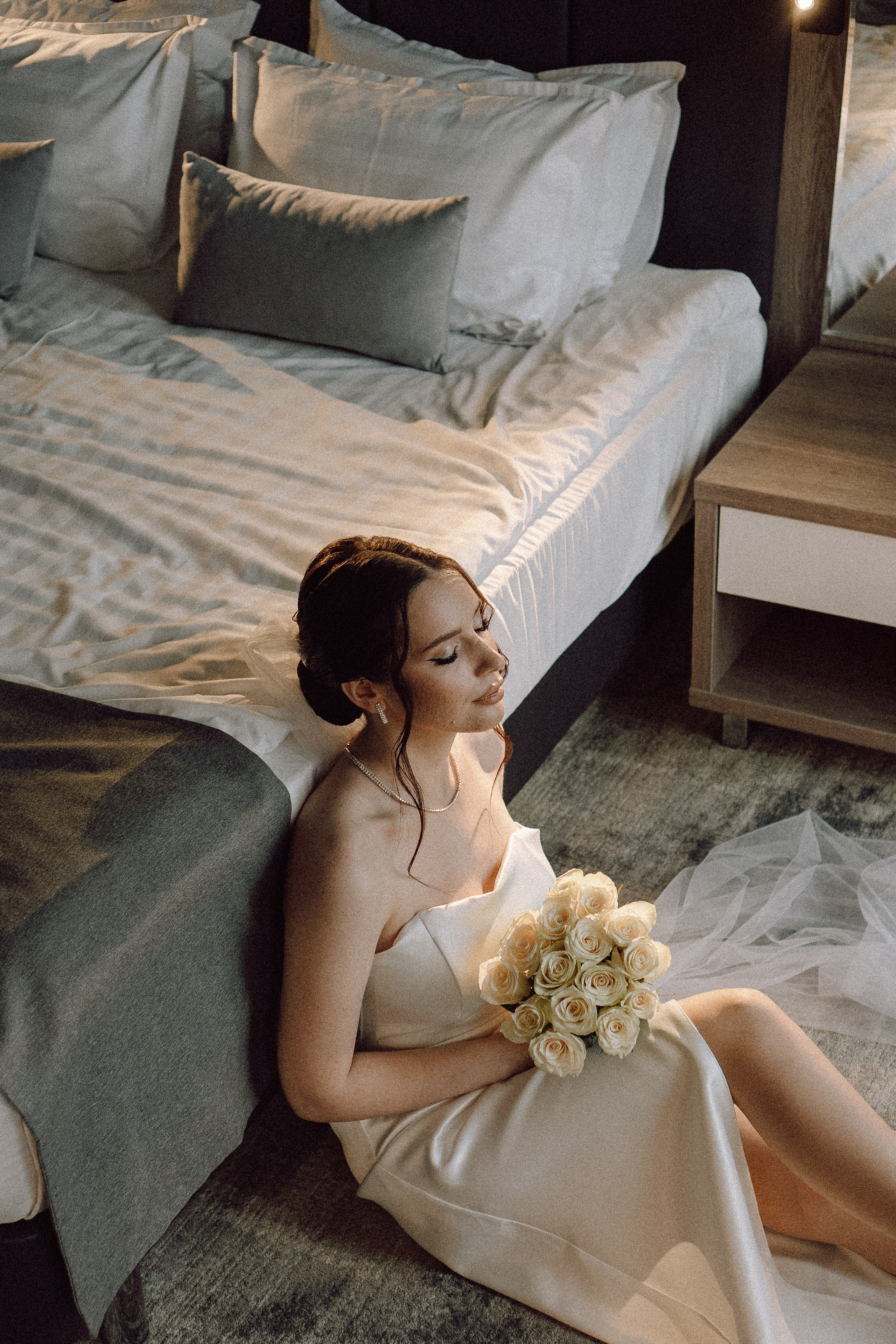 СВАДЕБНАЯ СЬЕМКА СБОРОВ ЖЕНИХА И НЕВЕСТЫ В ОТЕЛЕ И ТАКЖЕ ФОТОСЕССИИЯ В ОТЕЛЕЕ МЕГАПОЛИС БРЯНСК. Профессиональный фотограф, Санкт-Петербург — Виктория Богомолова