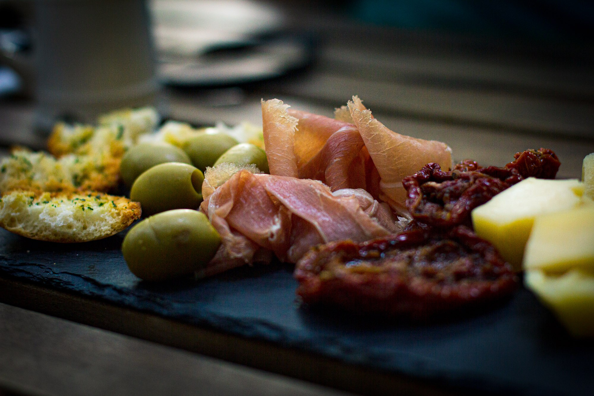 Концерт в летнем кафе Bollo. SaGaFOTO.ru