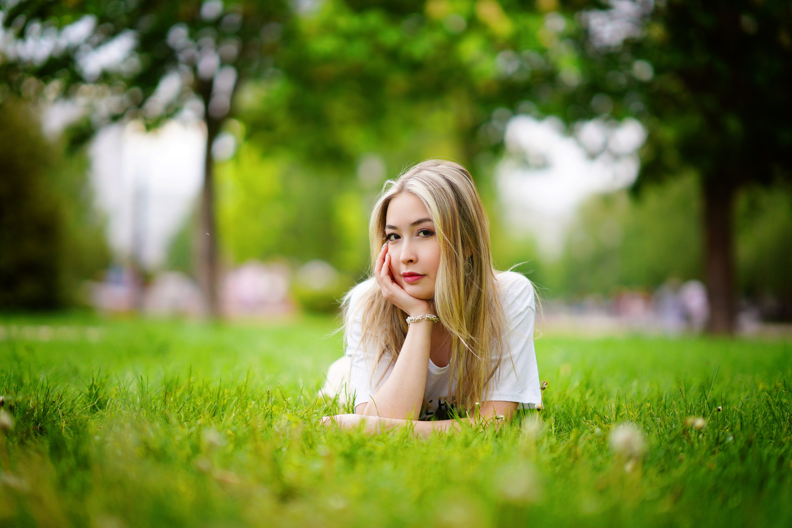 Весна 9,11 класс. Современные выпускные альбомы. Мы делаем не просто альбомы, а стильные фотокниги