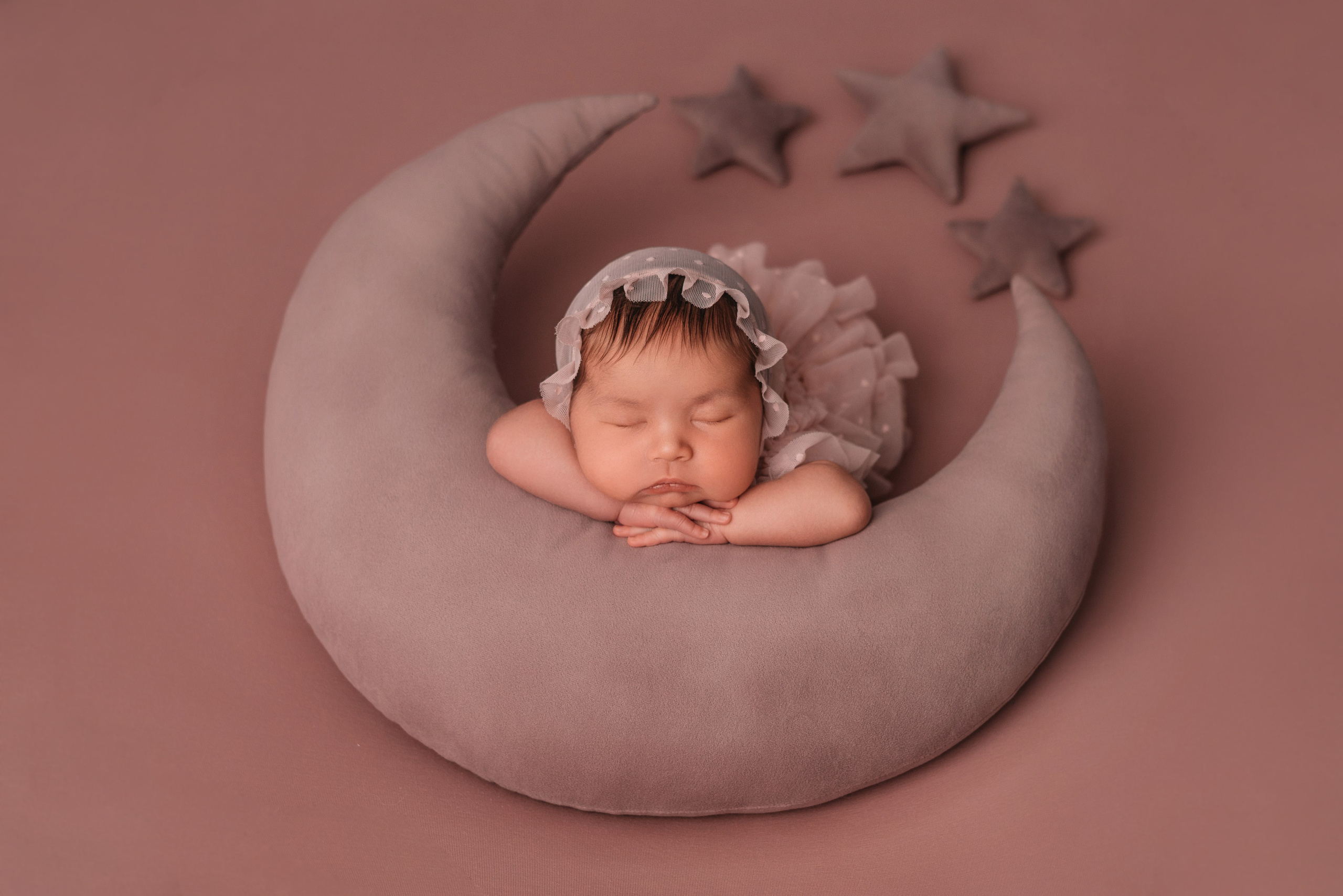 Саша. Фотограф новорожденных Белгород