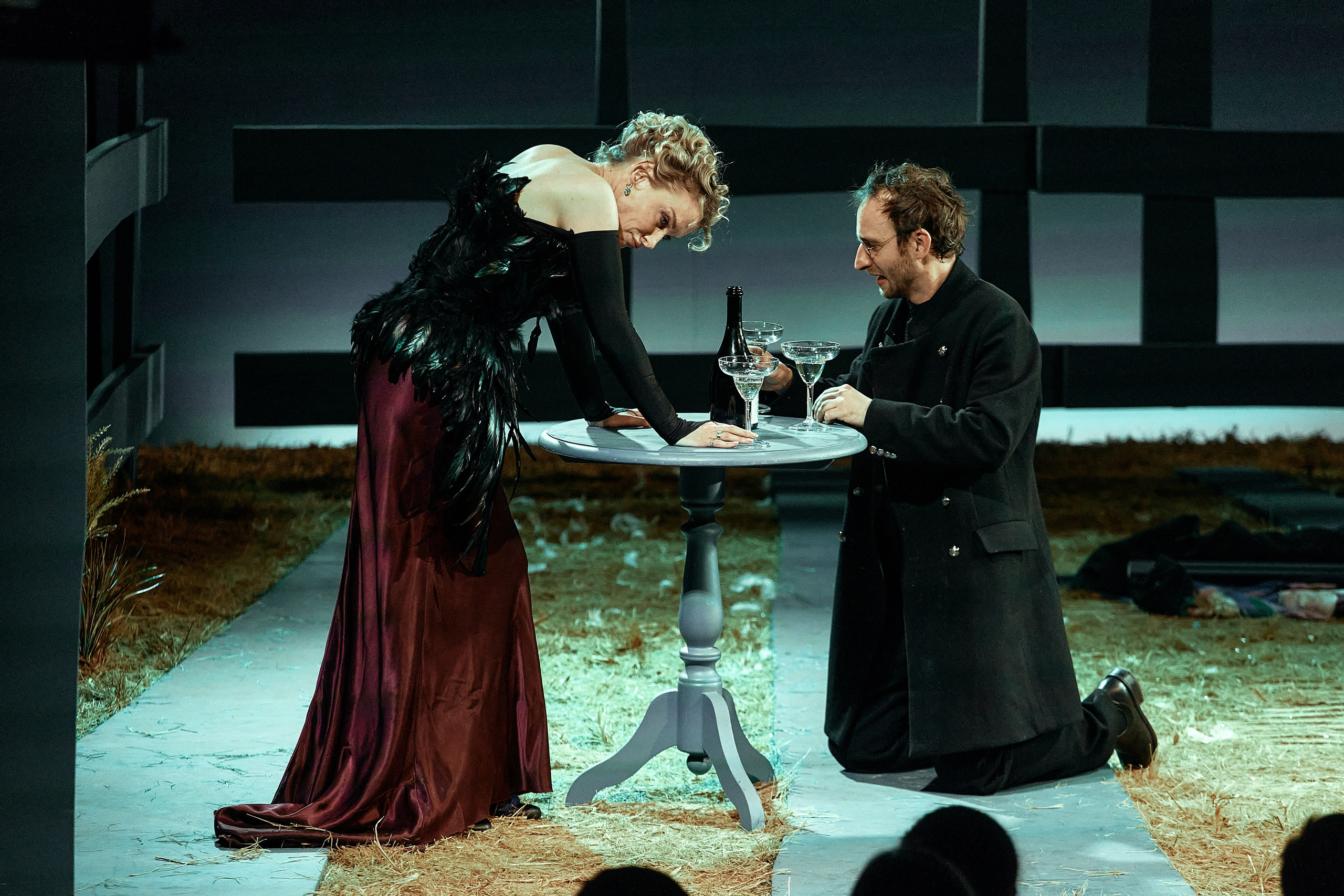 Бесприданница. Приют комедианта. Фотограф Нина Антонова