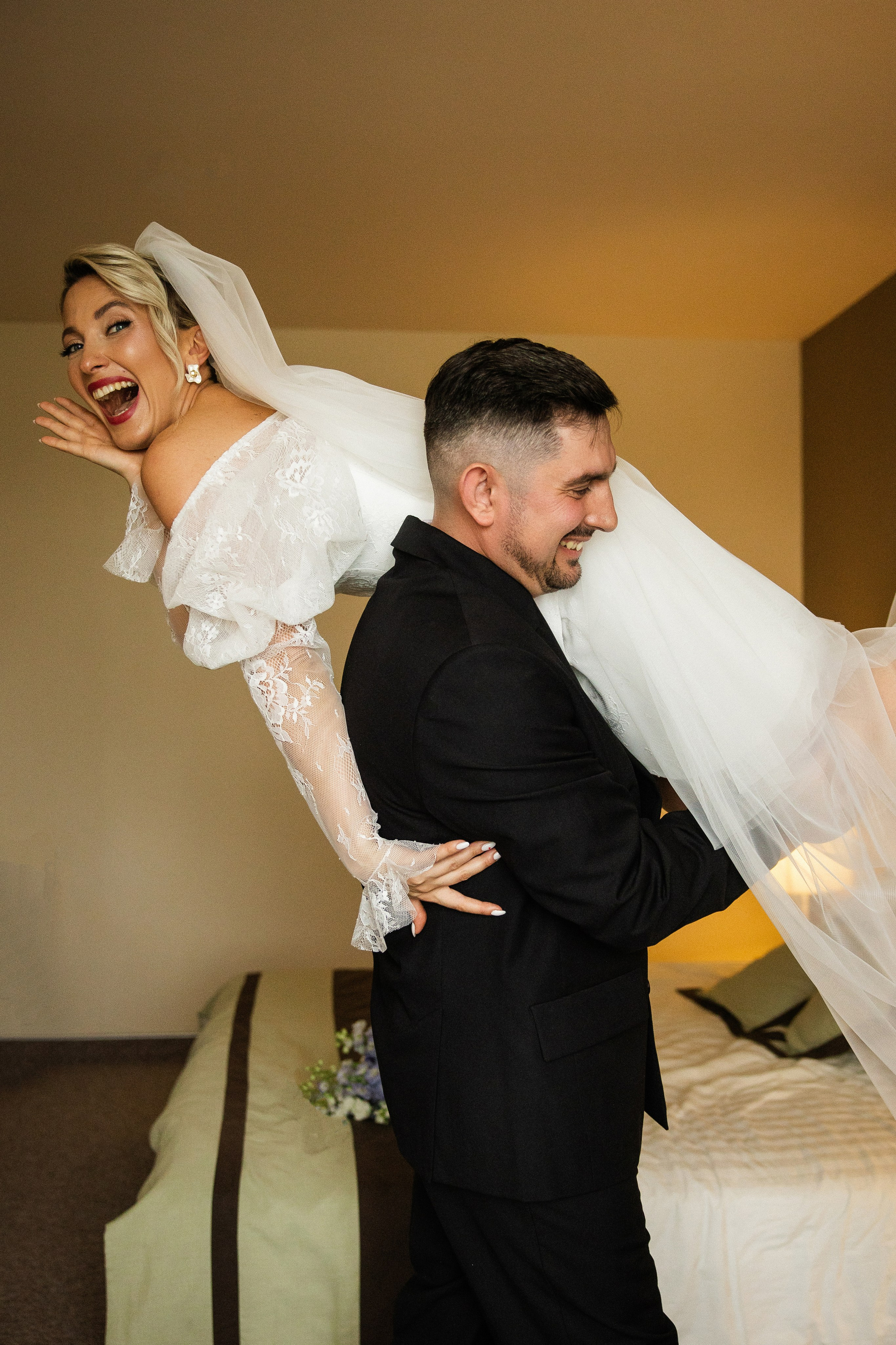 V&N. Свадебный фотограф в Иваново Гитарина Черняева