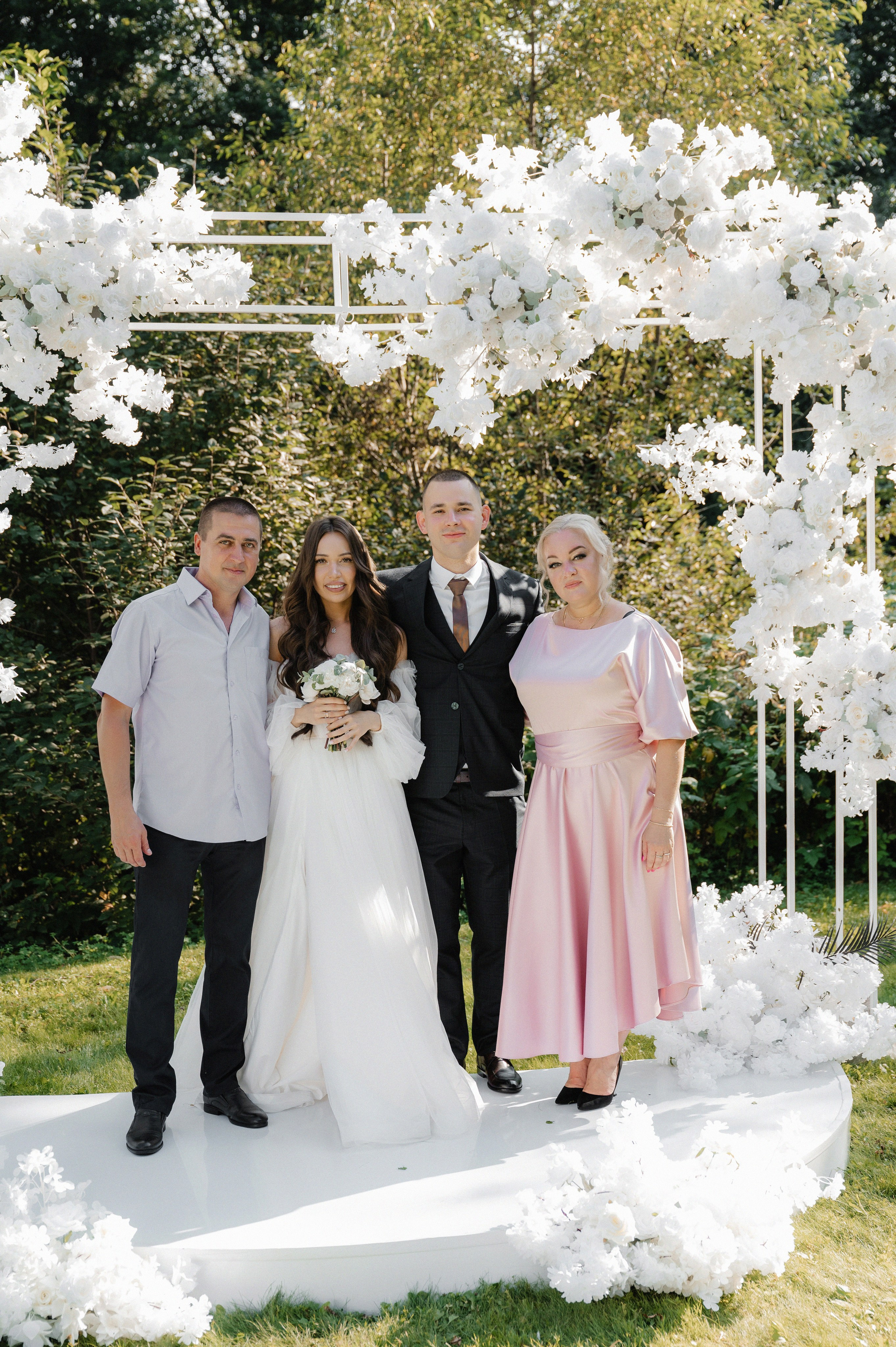 Роман и Алсу Остафьево. Свадебный фотограф Раменское-Москва