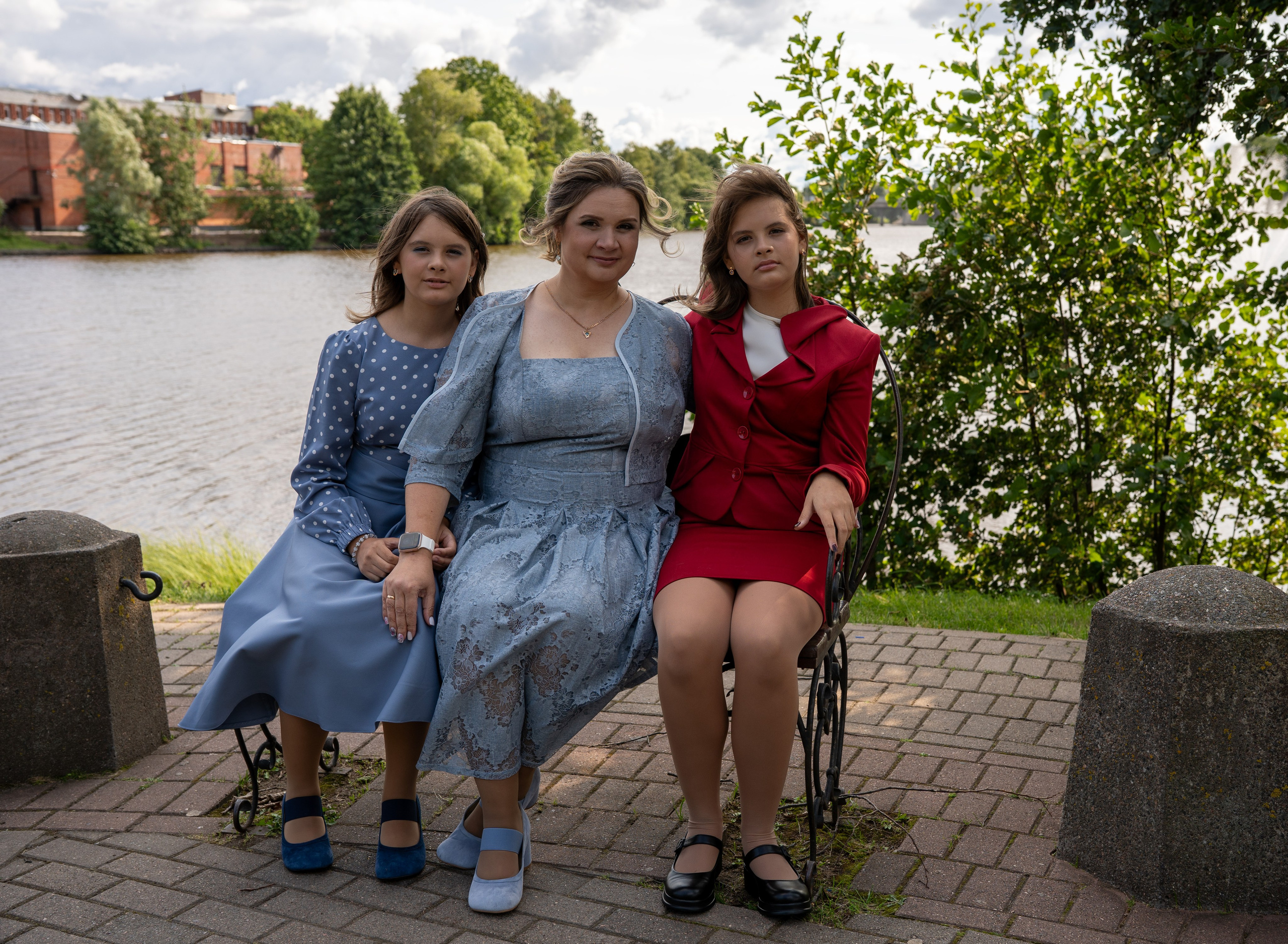 Фотосессия для семьи в парке. Студийный и портретный фотограф в САНКТ-ПЕТЕРБУРГЕИрина Махаон