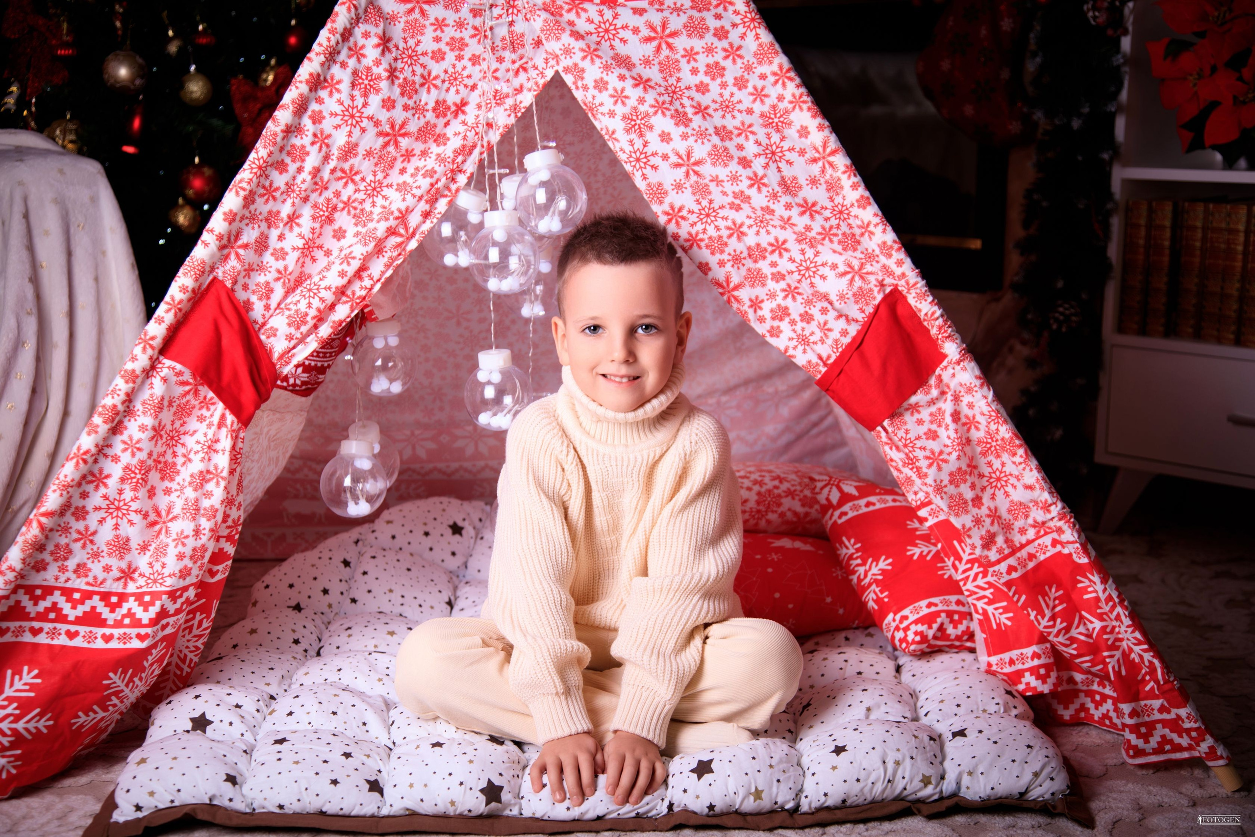 Фотосессия Мальчиков до 6 лет в Студии — Fotogen. Интерьерная фотостудия FOTOGEN г. Краснодар