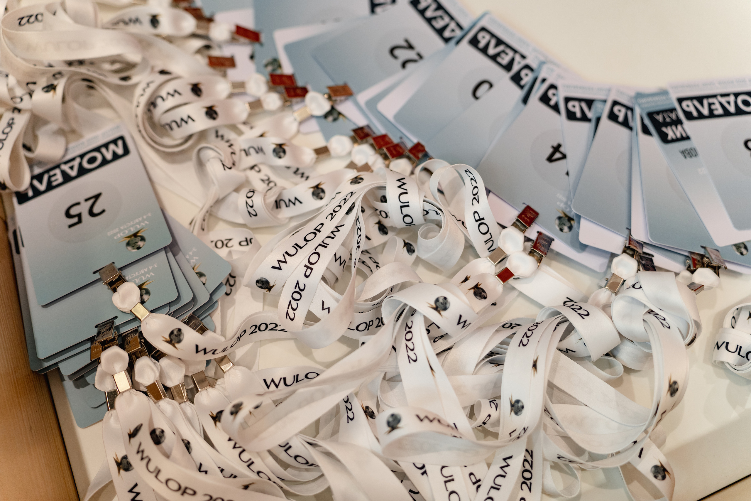 WULOP. Фотограф Макс Меш