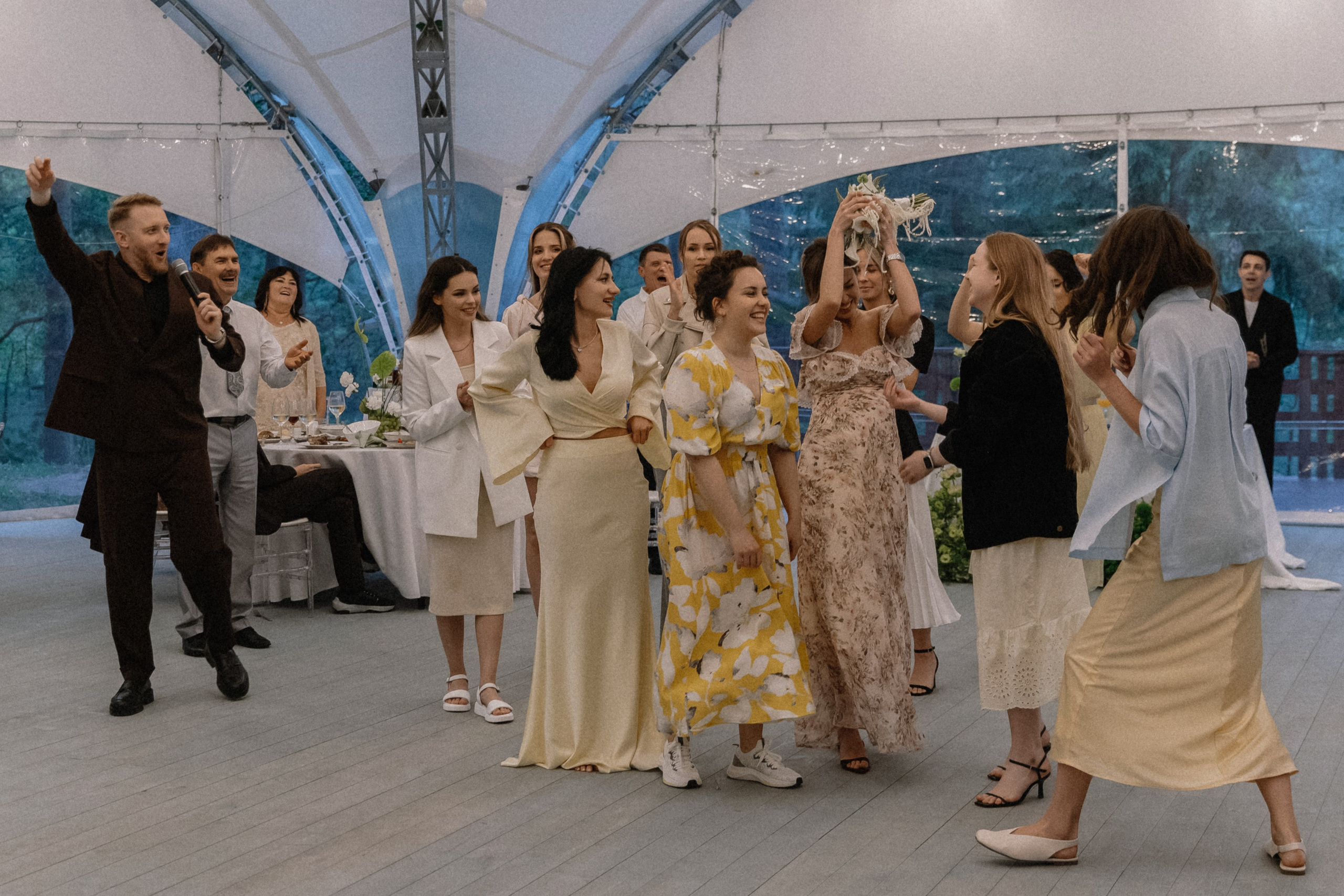 Карина + Дима: банкет. Николь — ваш любимый фотограф в Санкт-Петербурге