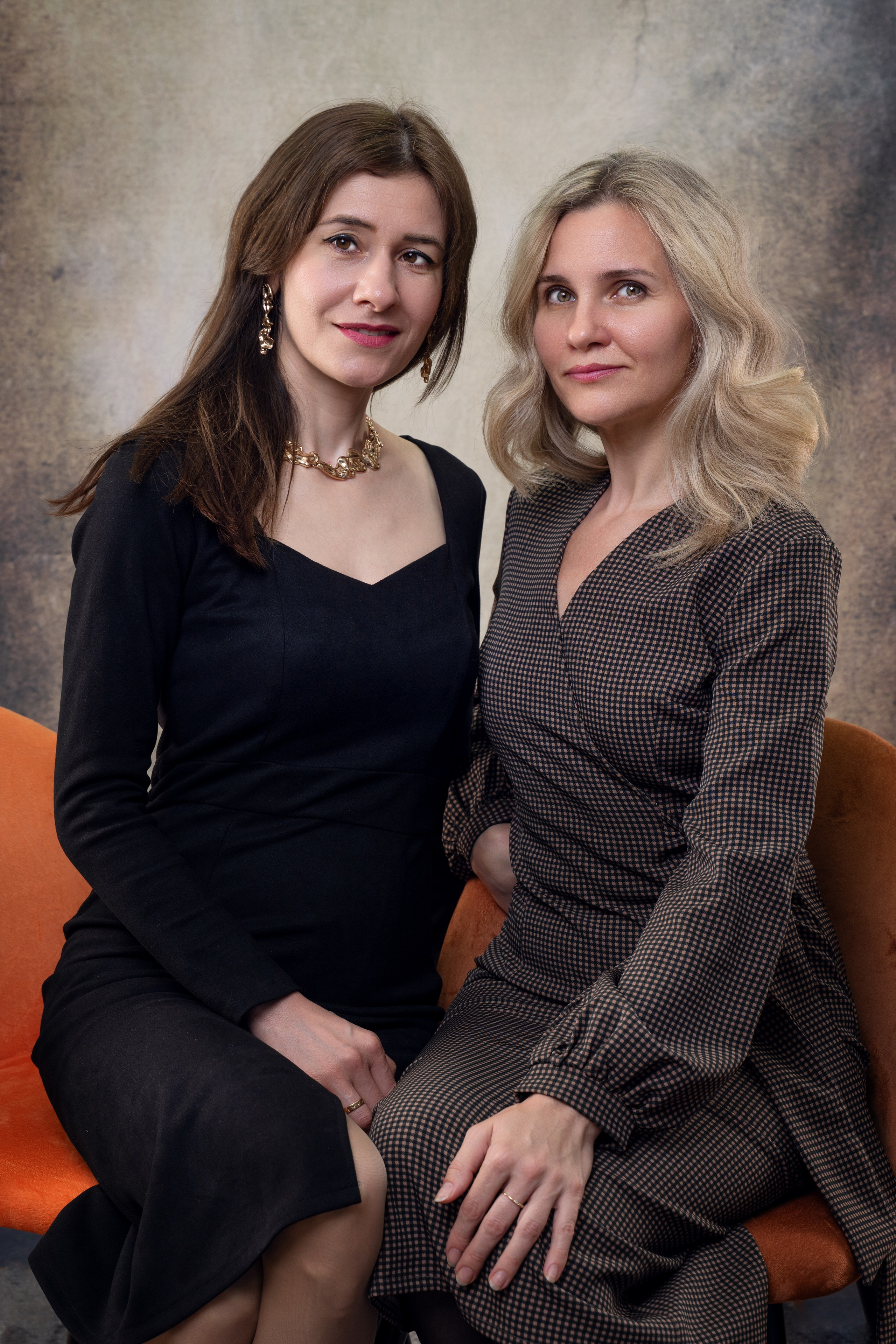 Студийные женские портреты. Главная