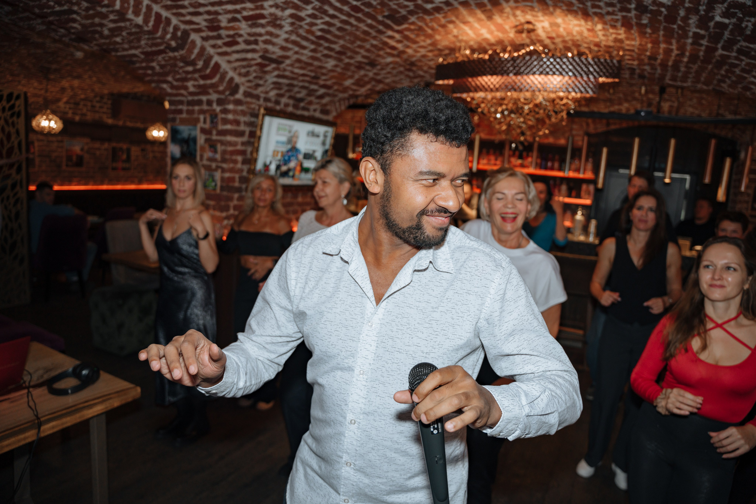 Вечеринка Андрэ, бачата, Джинотека. Портретный фотограф в Санкт-Петербурге Дмитриева Наталия