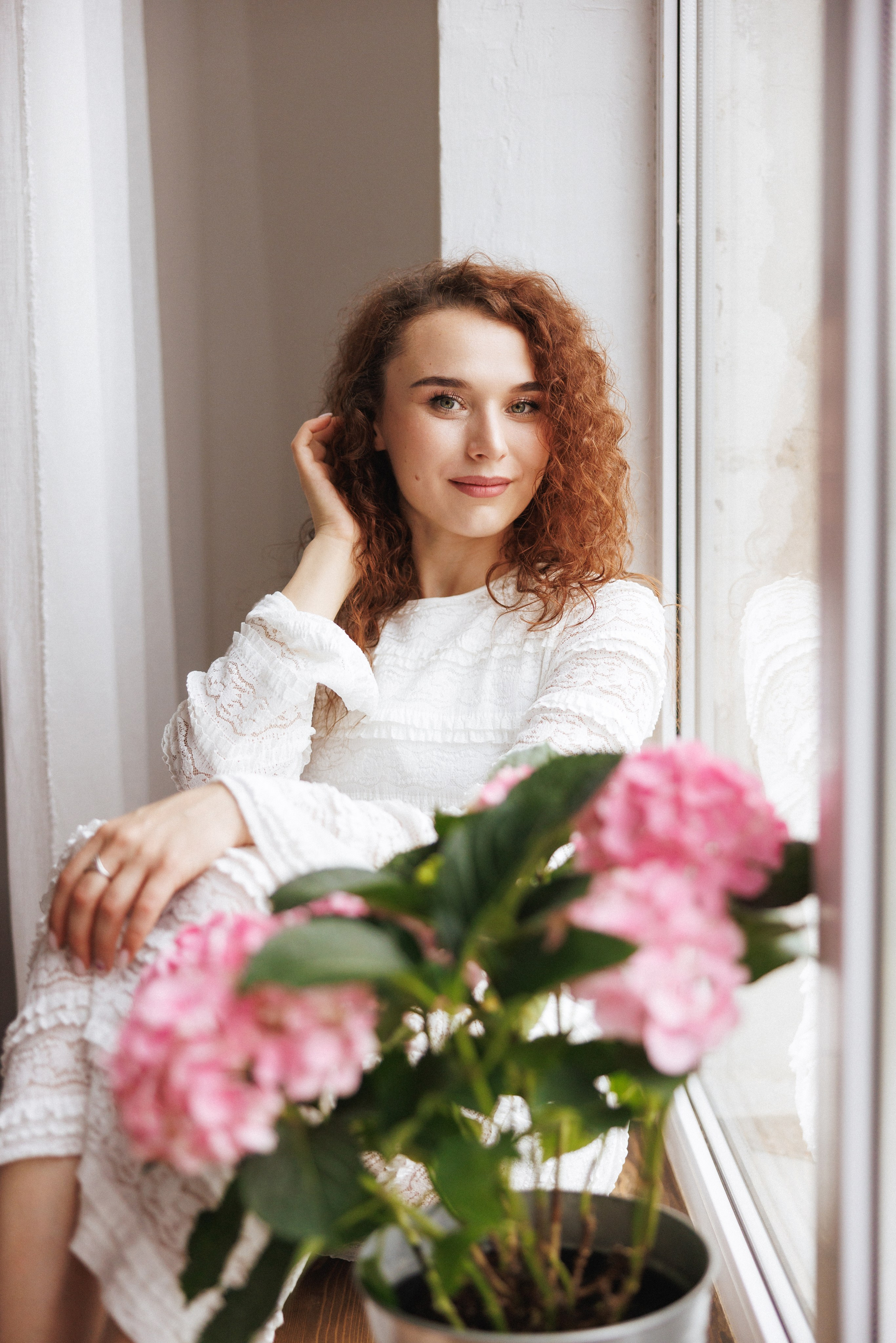 Фотосессия с живыми цветами Гортензии, город Краснодар, фотостудия «Истории». Семейный и детский фотограф в Краснодаре Анна Трашкова