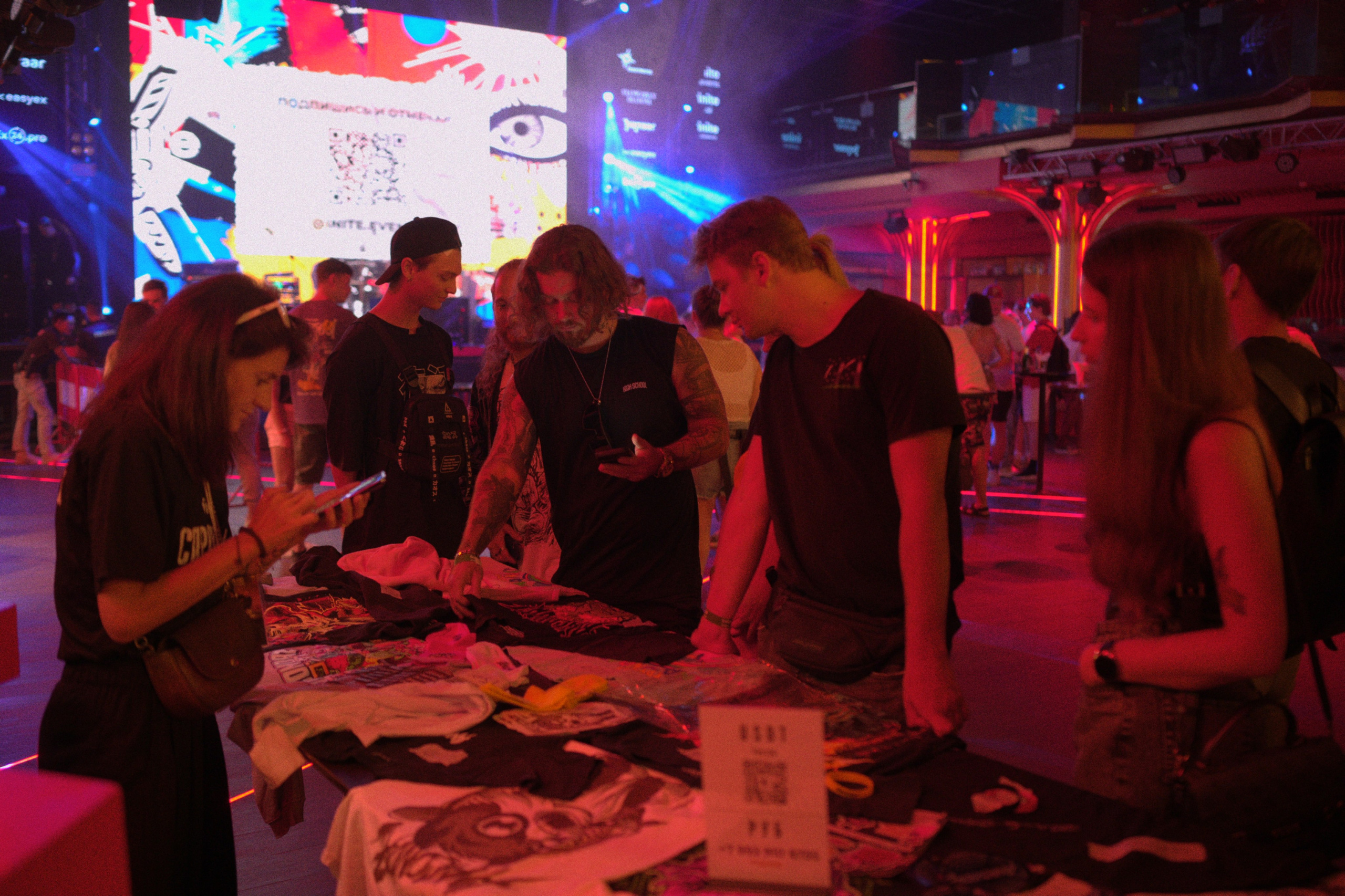 Anacondaz Phuket. Photo & Video production, in Bishkek, Kyrgyzstan