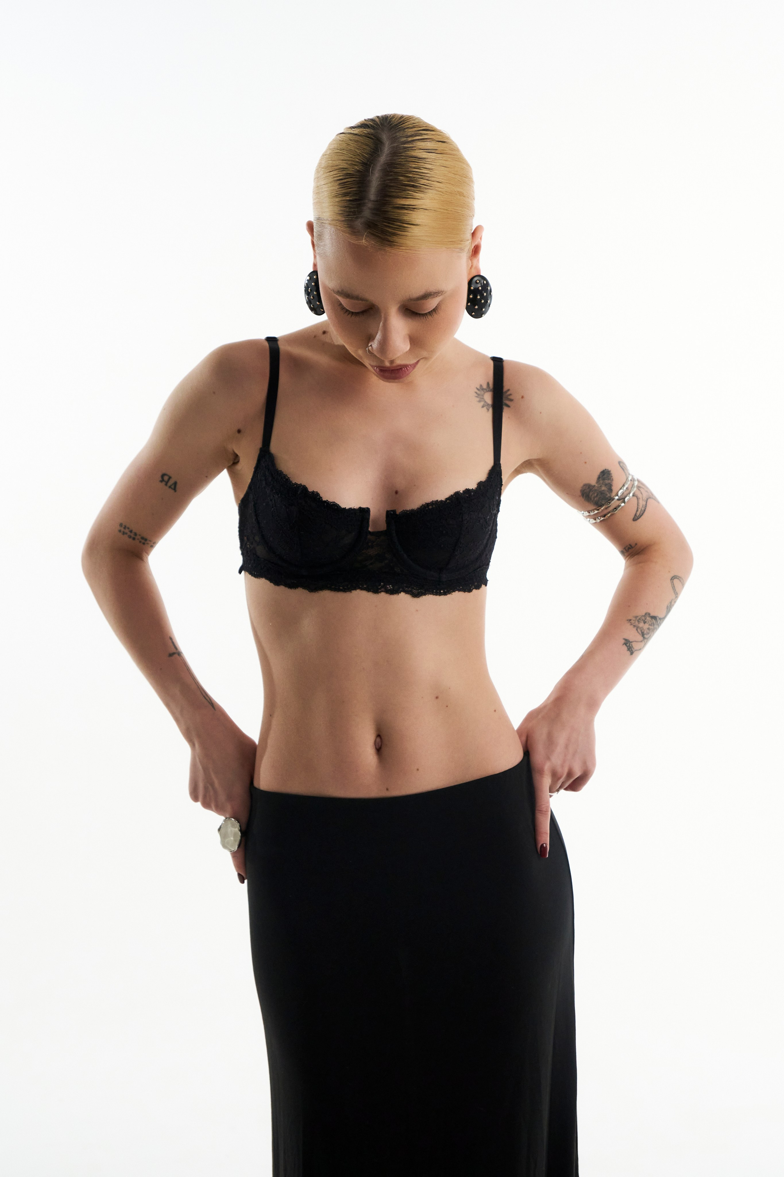 Дана. Главная