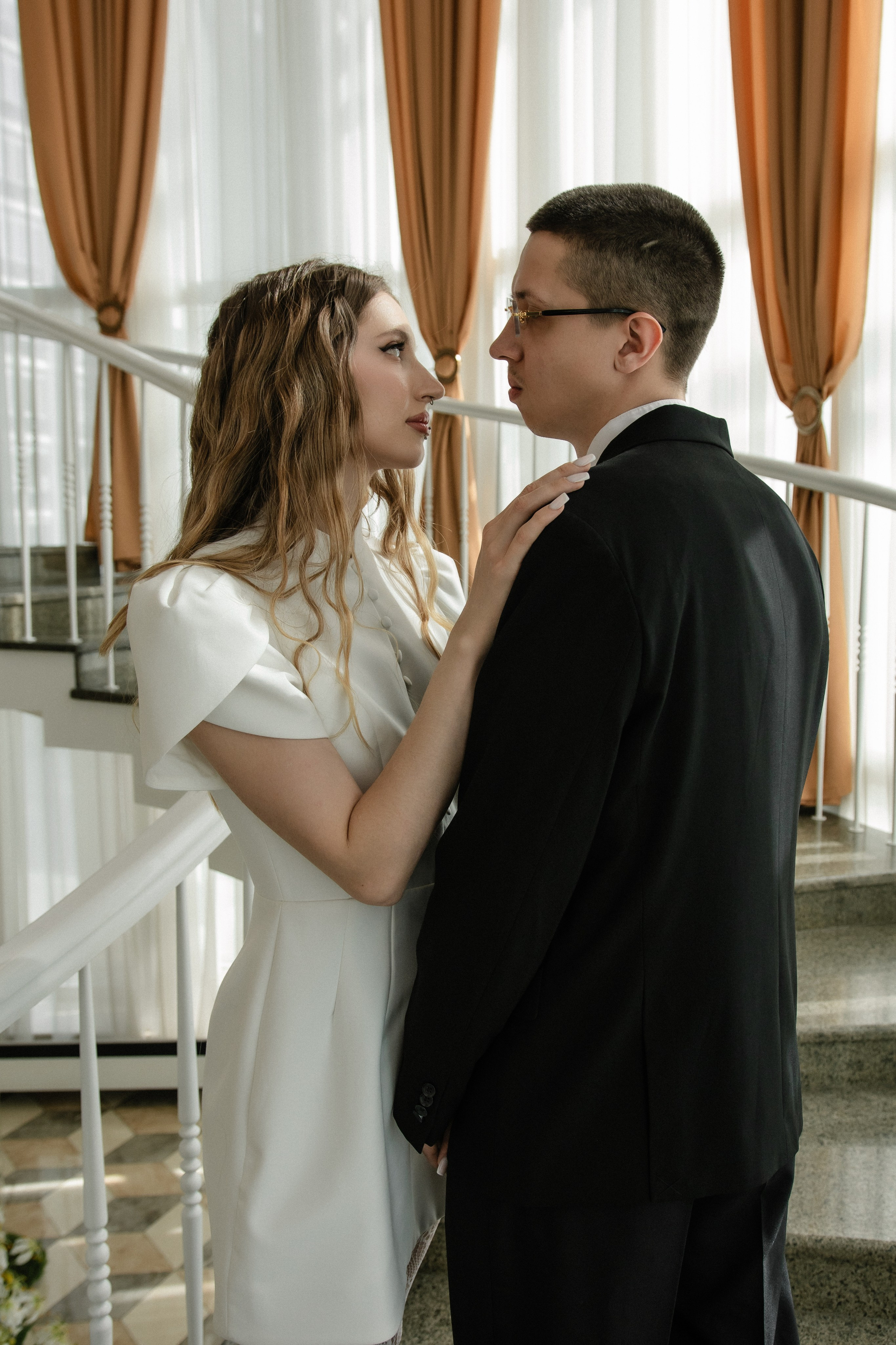 Дарья и Макар ЗАГС Центральный. Фотограф Новосибирск