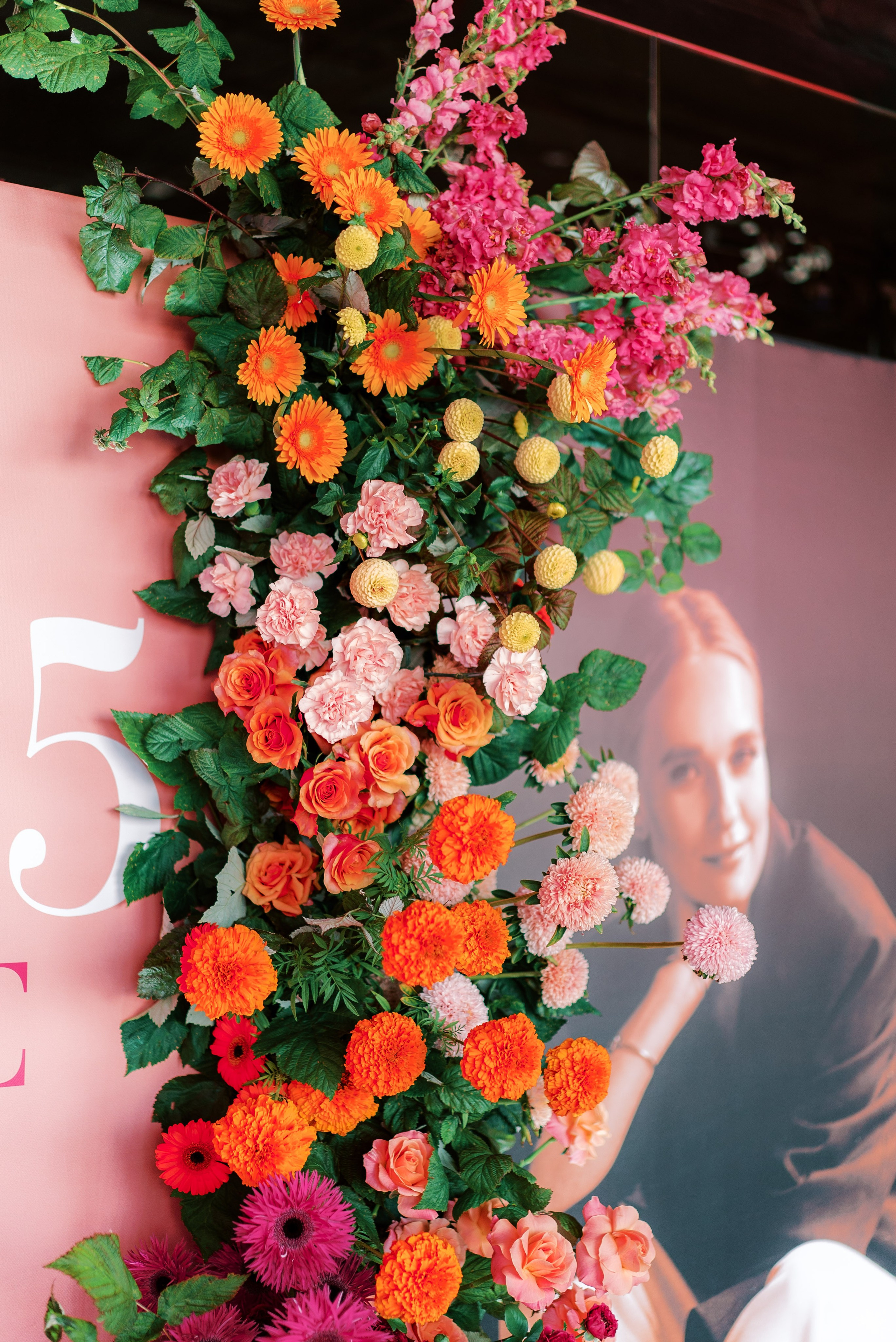 Юбилей в Воробьевы холл. Kirillova Studio — мастерская декора и событий Юли Кирилловой