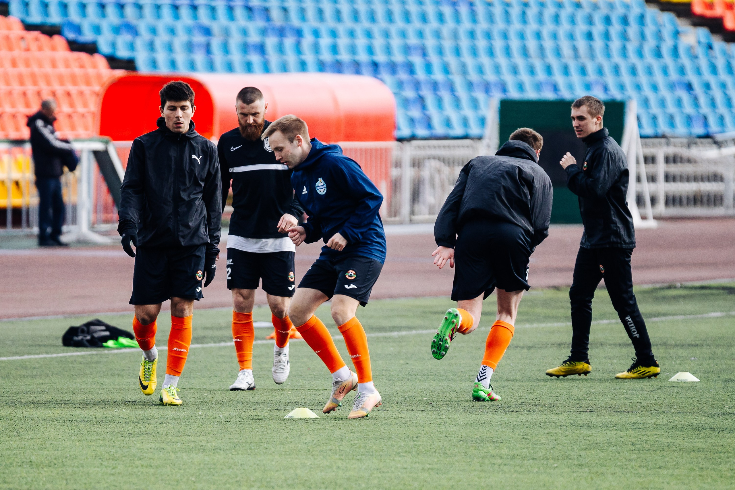 ФК Металлург — ФК Шахтер // 06.04.24. Денис Прохоров Фотограф в г. Магнитогорск